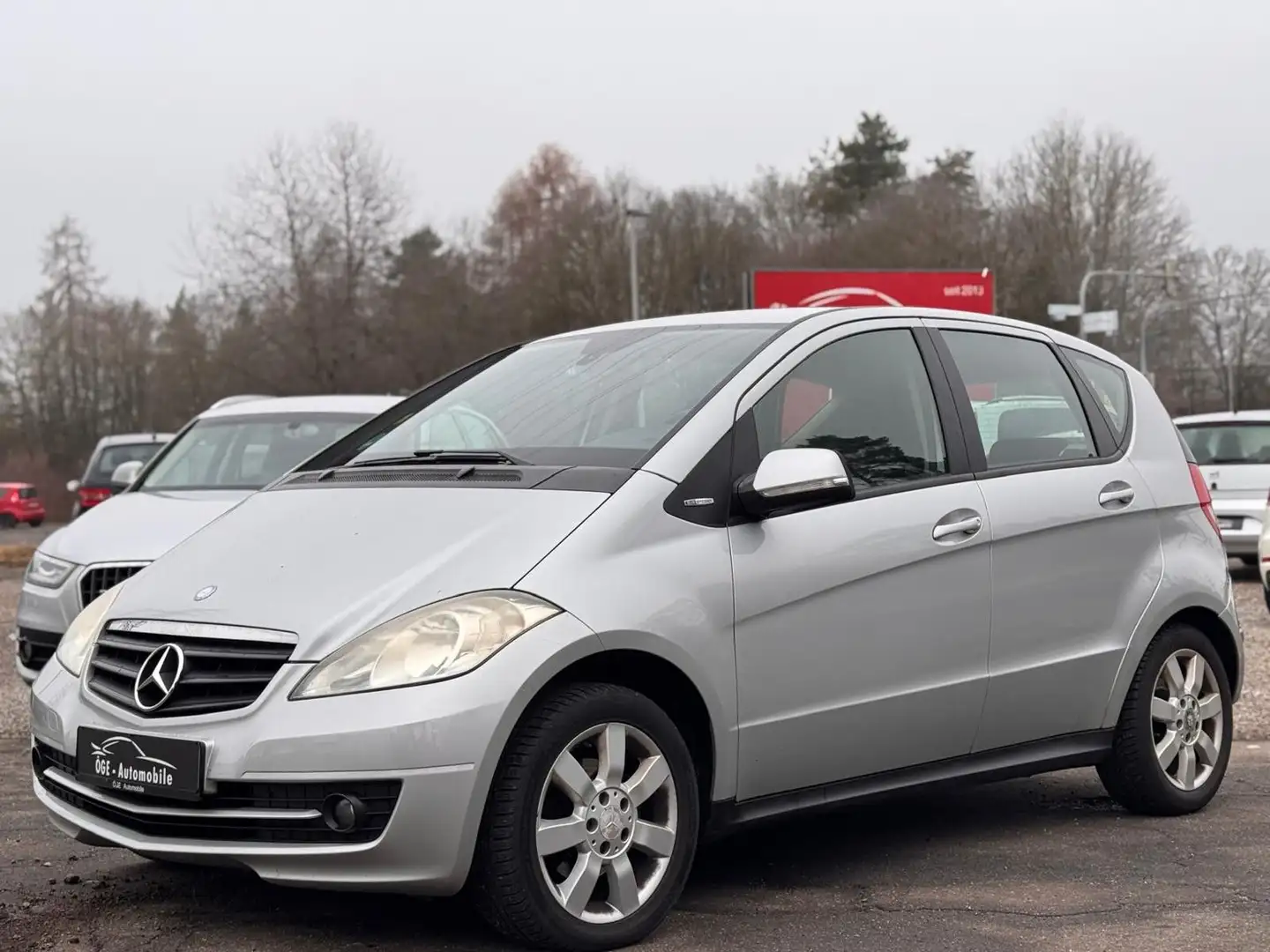 Mercedes-Benz A 150 A-Klasse TÜV/Sitzh./BlueEfficiency Silber - 2