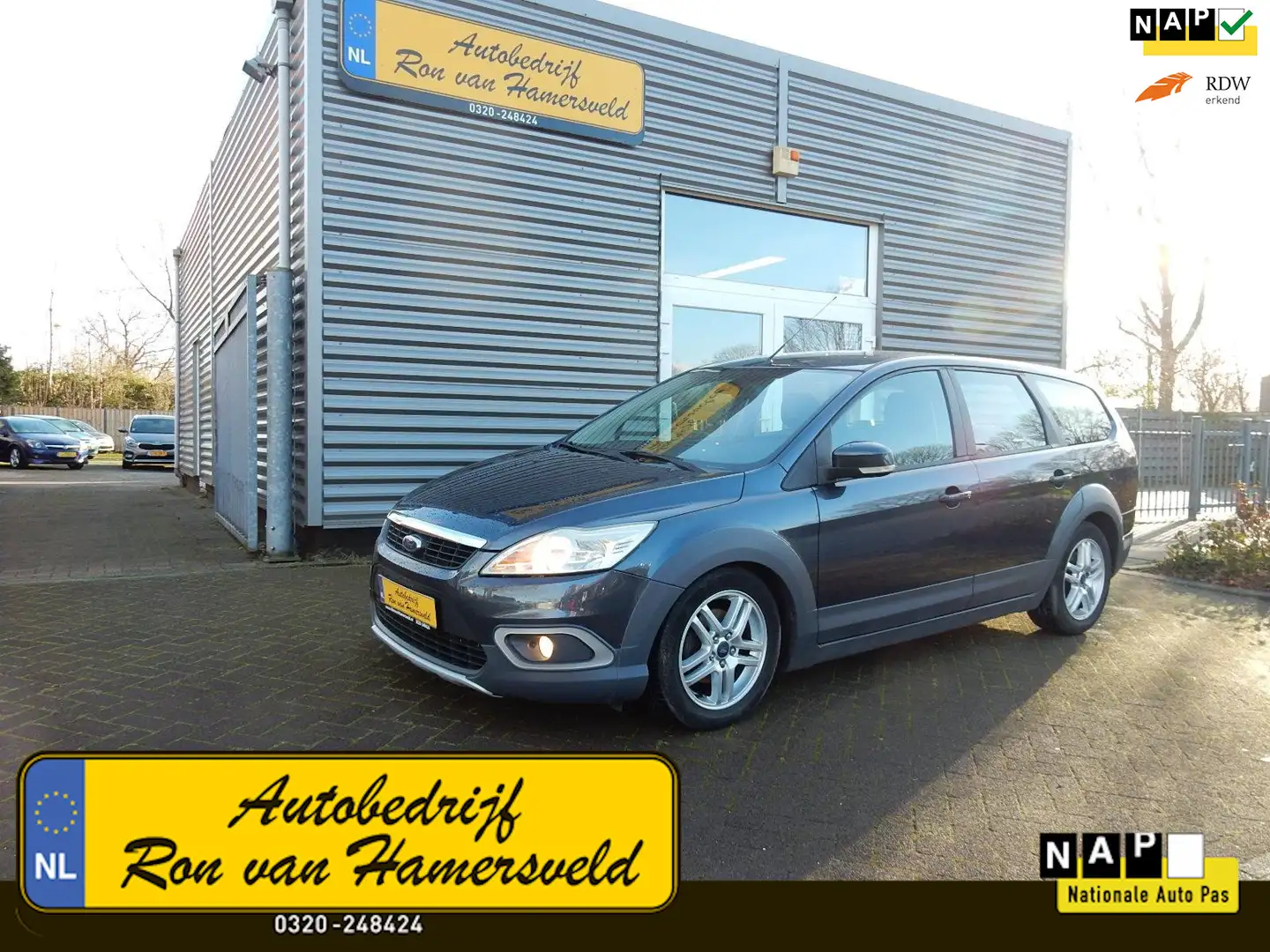 Ford Focus Wagon 1.8 TREND*AIRCO*CR CONTR*NW APK* Grijs - 1
