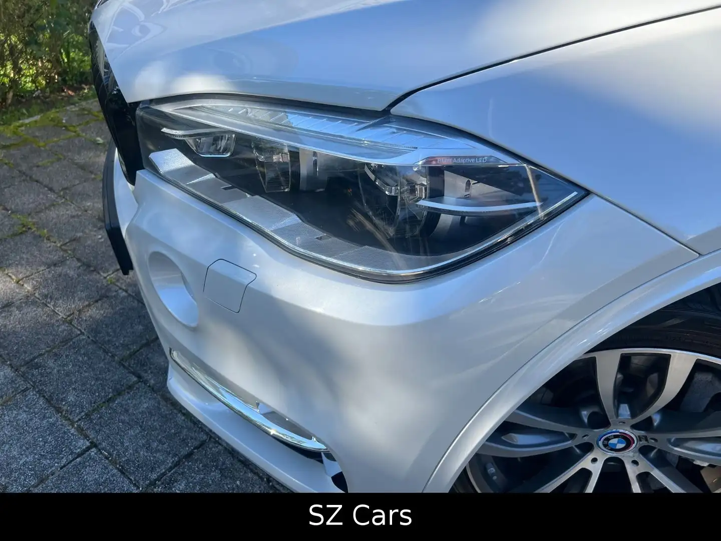 BMW X5 xDrive 50 i*AHK*PANO*LED*RFK*LEDER Weiß - 2