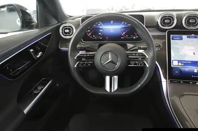 Mercedes-Benz C-Class view 12
