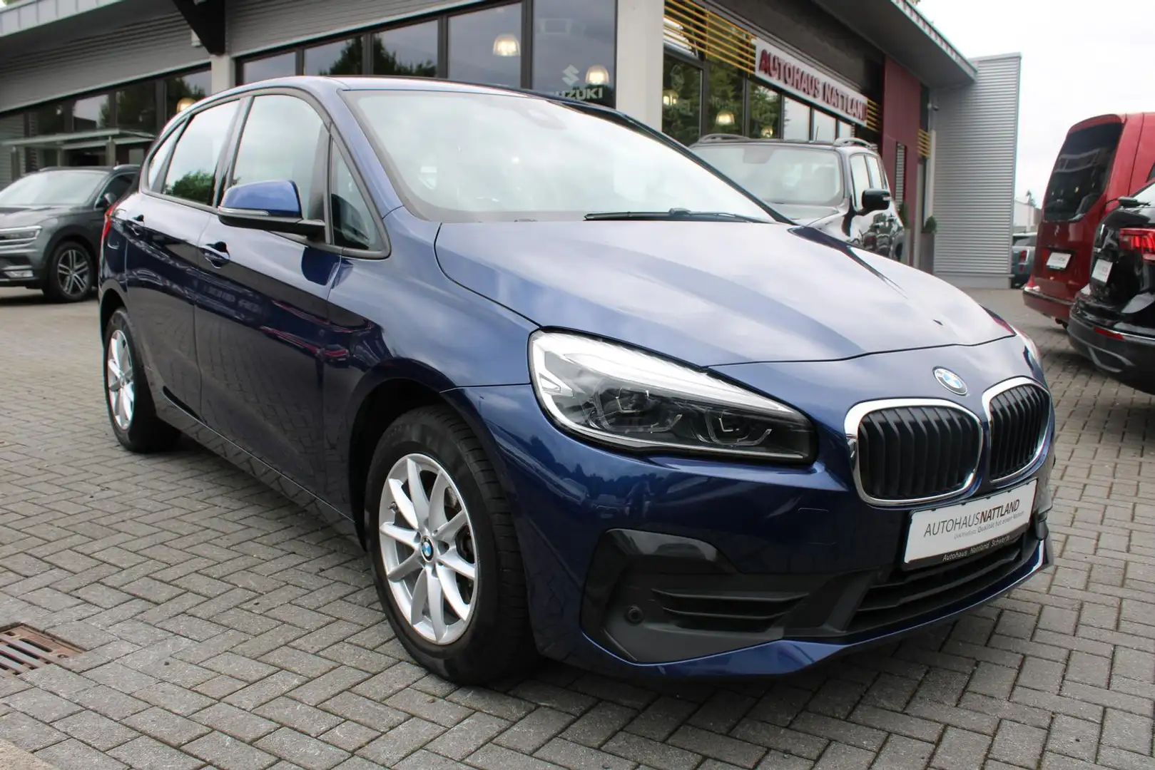 BMW 216 216 d Advantage Business-Paket Blauw - 2