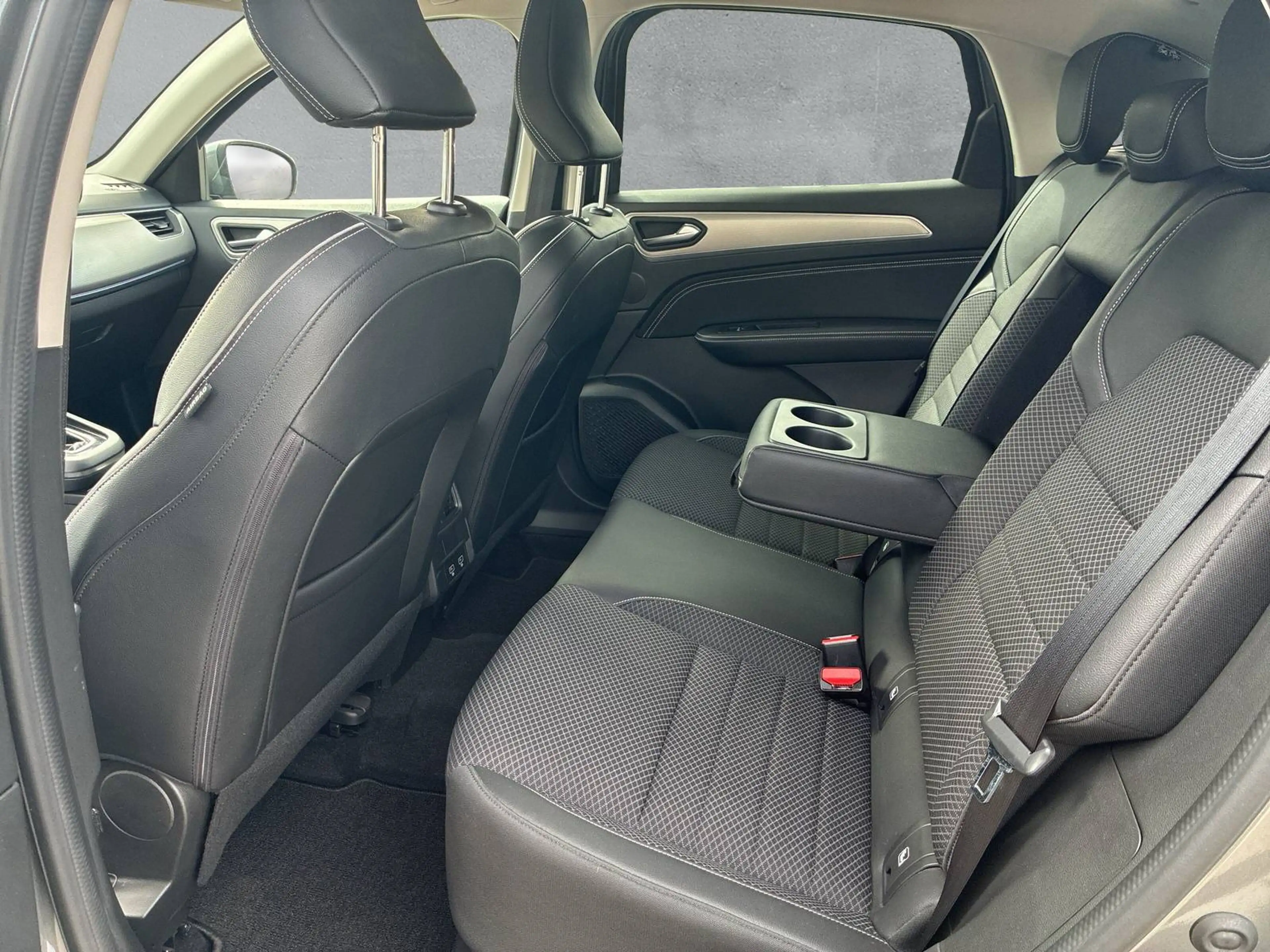 Renault Arkana Techno — photo 12