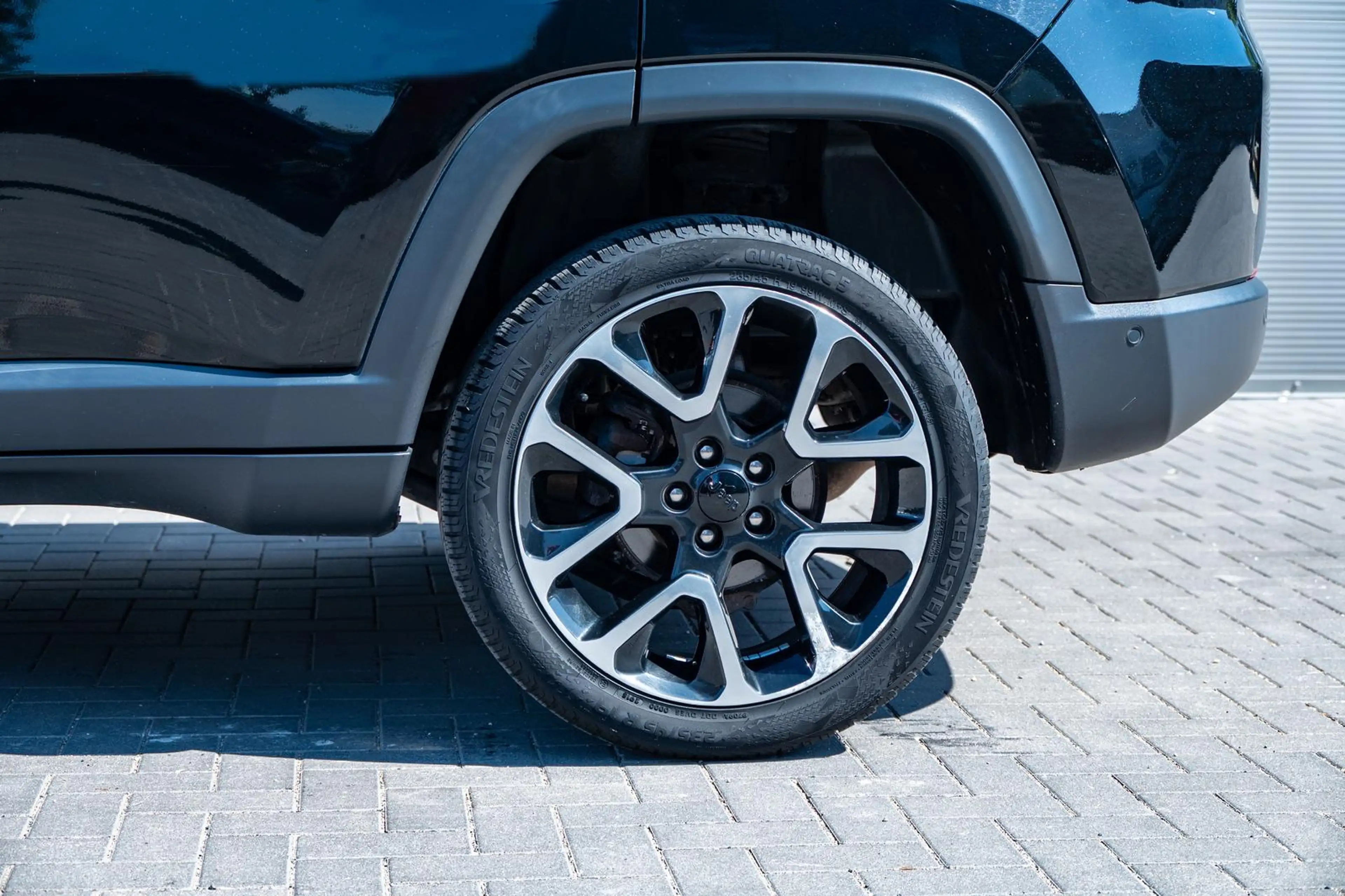 Jeep Compass Limited 4WD 2.0,ACC,Sitzhzg. — photo 9