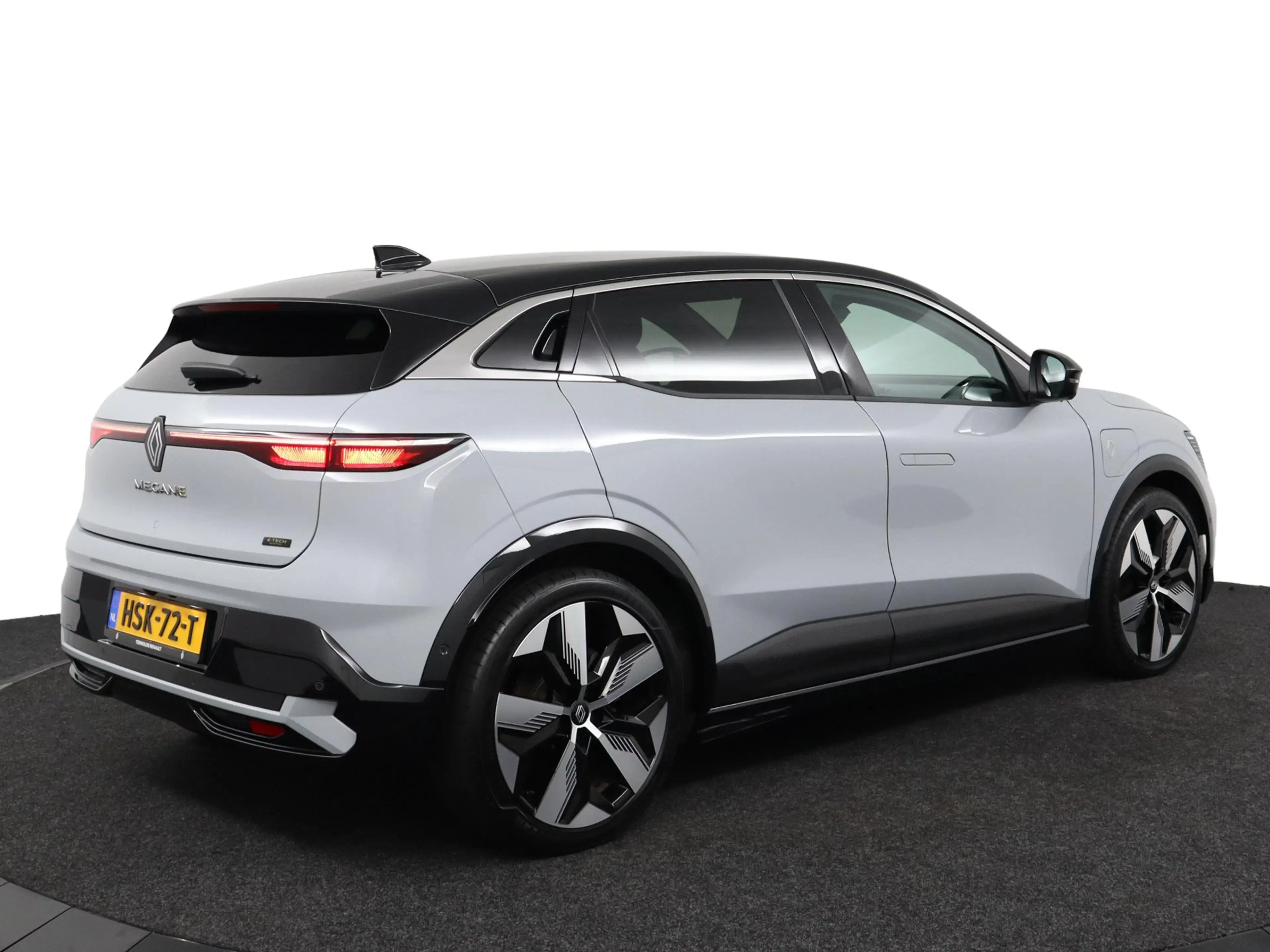 Renault Megane E-Tech techno 220 pk comfort range | Harman Kardon | Warm — photo 2