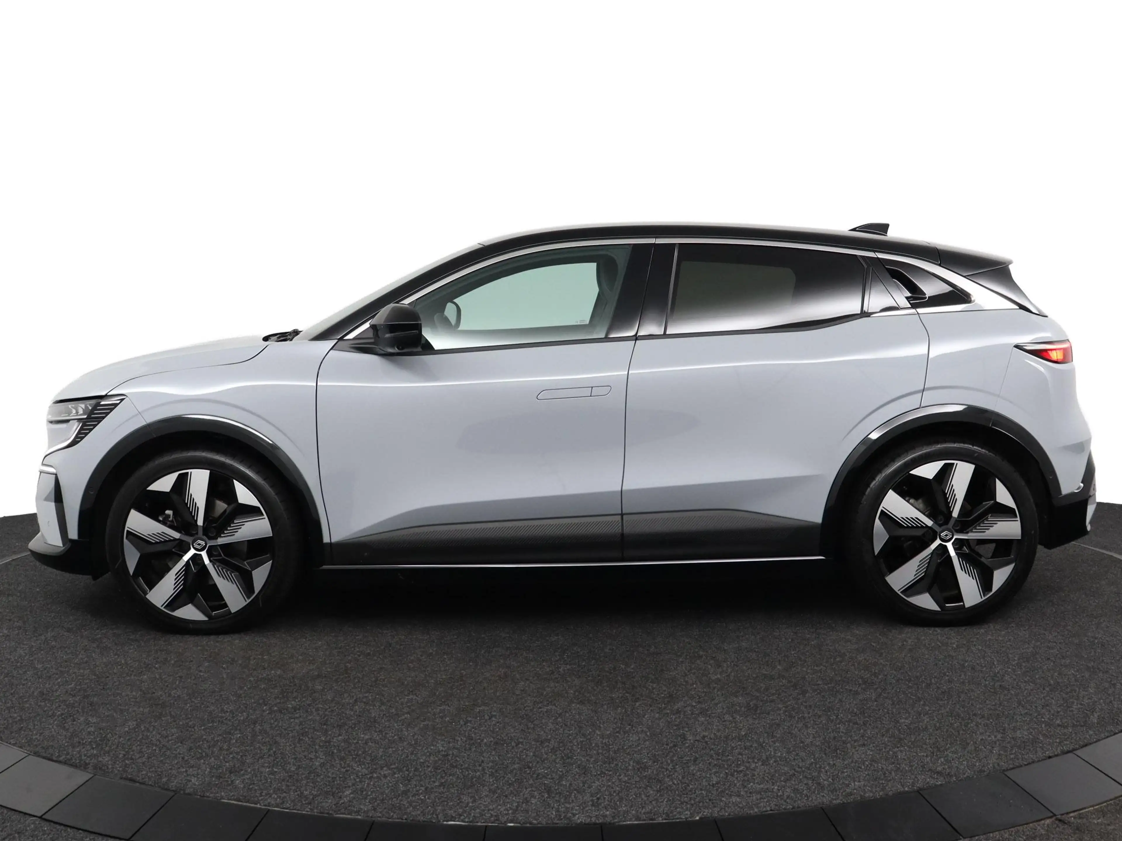 Renault Megane E-Tech techno 220 pk comfort range | Harman Kardon | Warm — photo 7