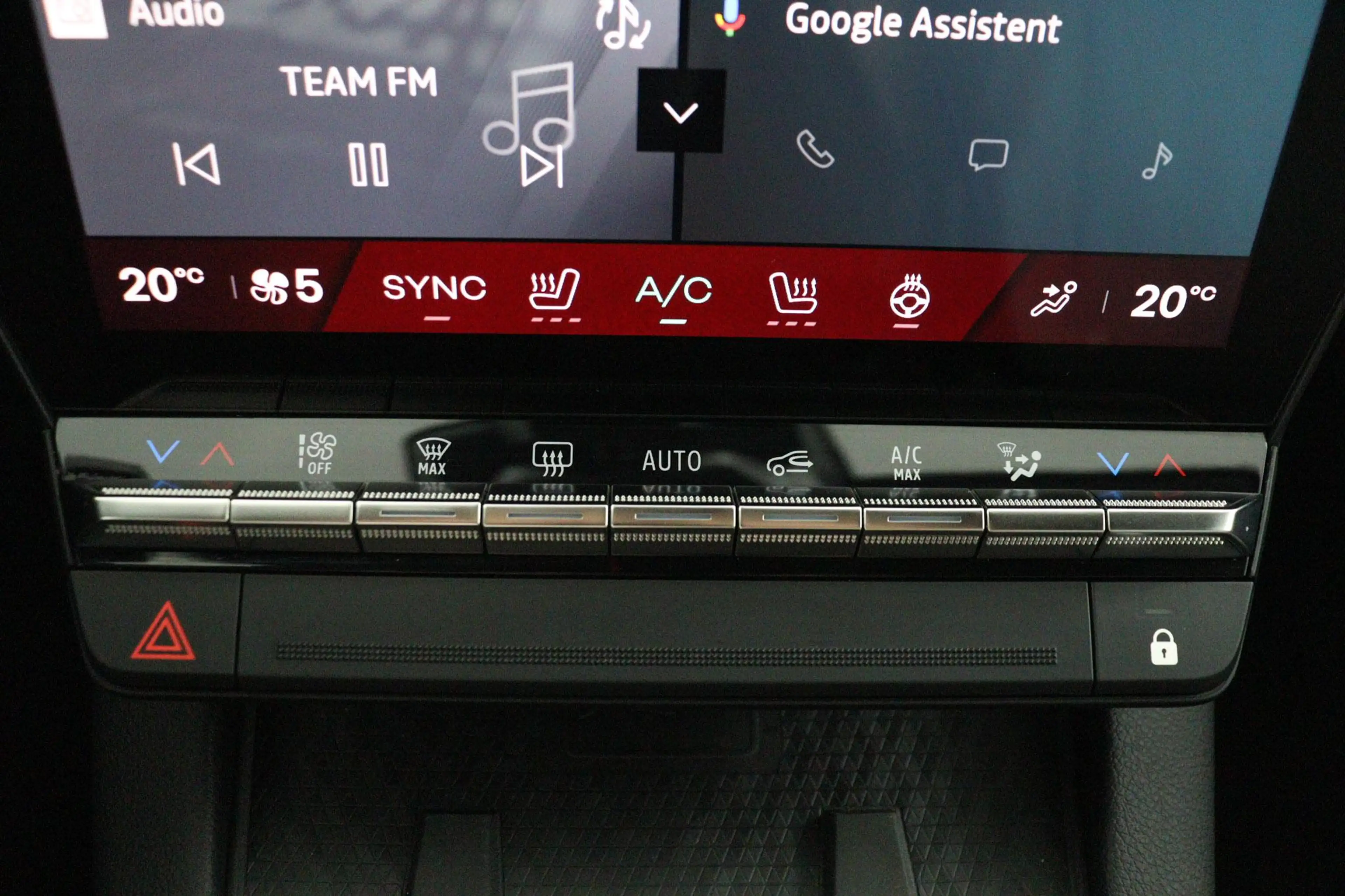 Renault Megane E-Tech techno 220 pk comfort range | Harman Kardon | Warm — photo 10