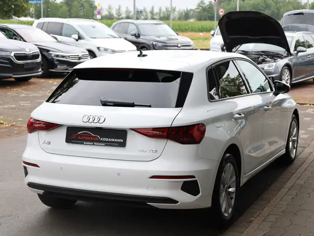 Audi A3 view 10