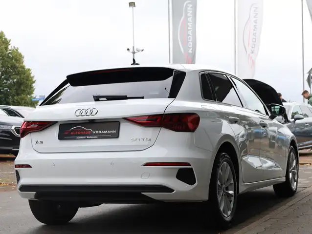 Audi A3 view 11
