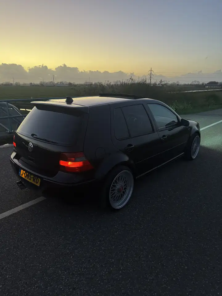 Volkswagen Golf 1.8-5V Turbo GTI, foto 5