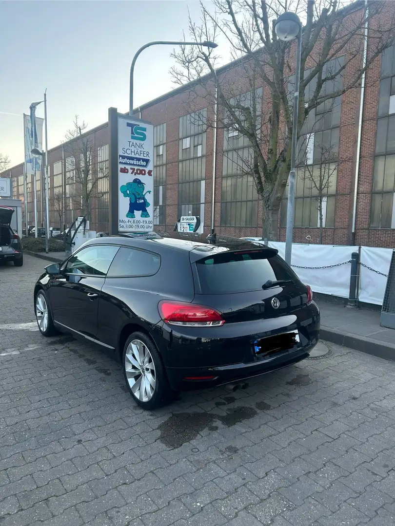Volkswagen Scirocco 1.4 TSI 118 kW Schwarz - 2