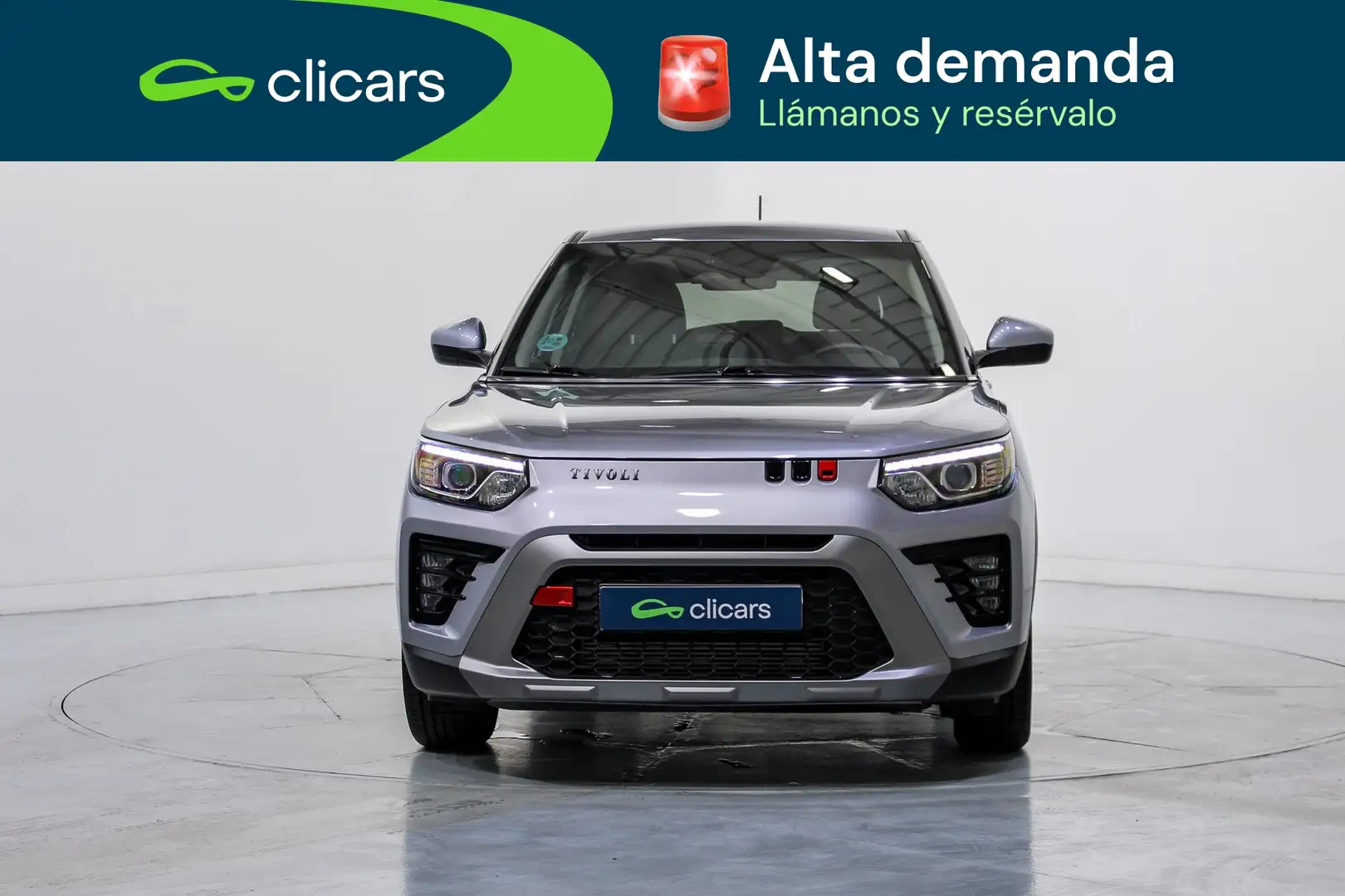 SsangYong Tivoli G15 Urban Plus LP 4x2 Plateado - 2