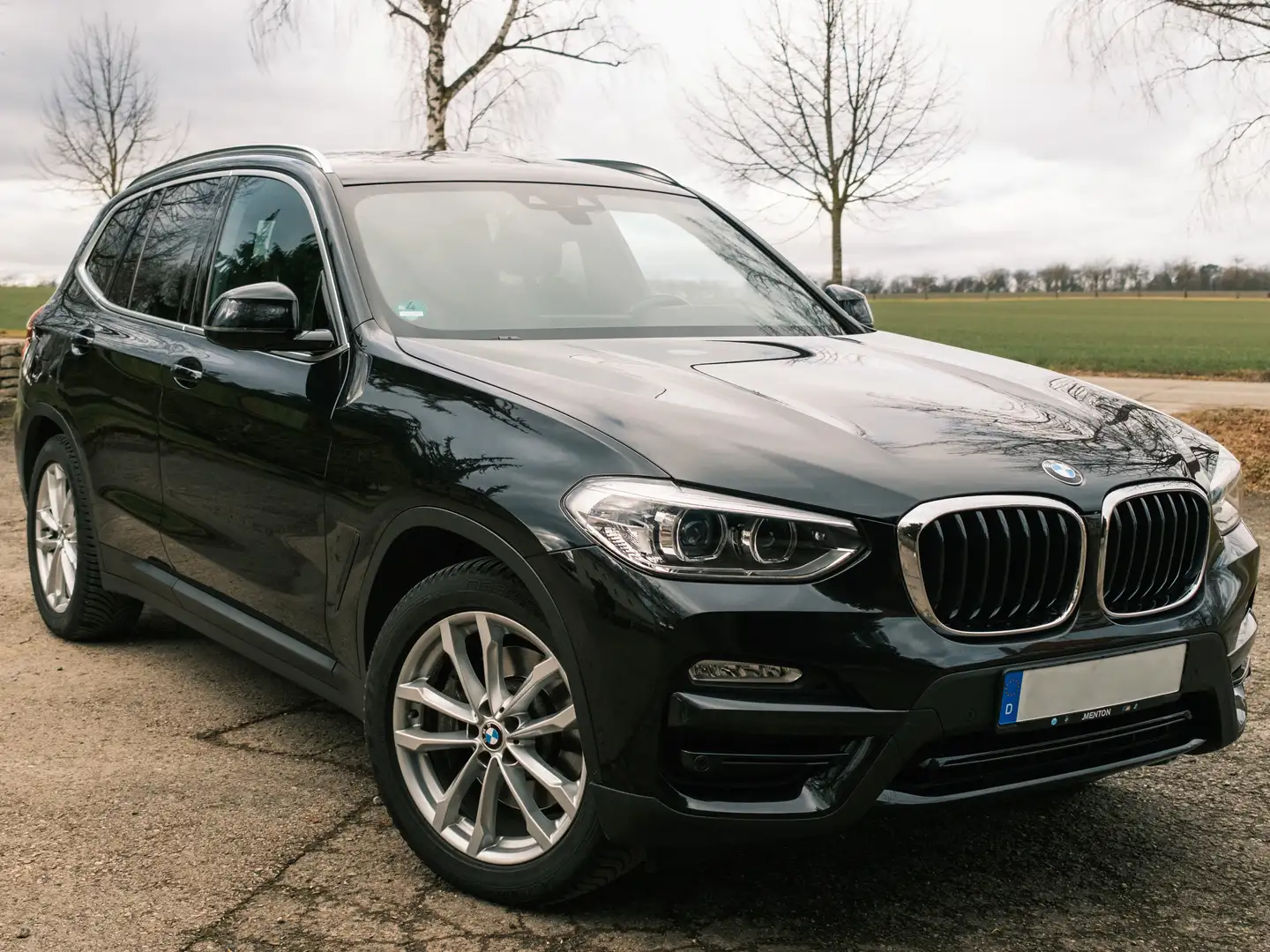 BMW X3 X3 xDrive30i Aut. xDrive30i HUP+eAHK+NAVI+CARPLAY Negro - 1