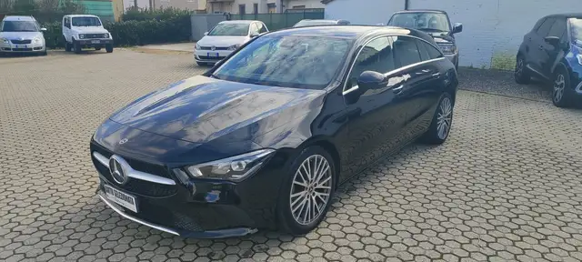 Mercedes-Benz CLA 200 CLA 200 d Automatic Shooting Brake Business Extra