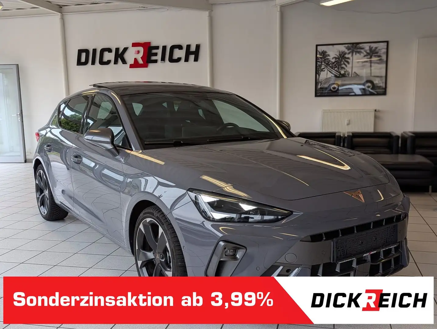 CUPRA Leon 1.5 eTSI Sennh. Matrix Pano Edge/Dynamic Grijs - 1