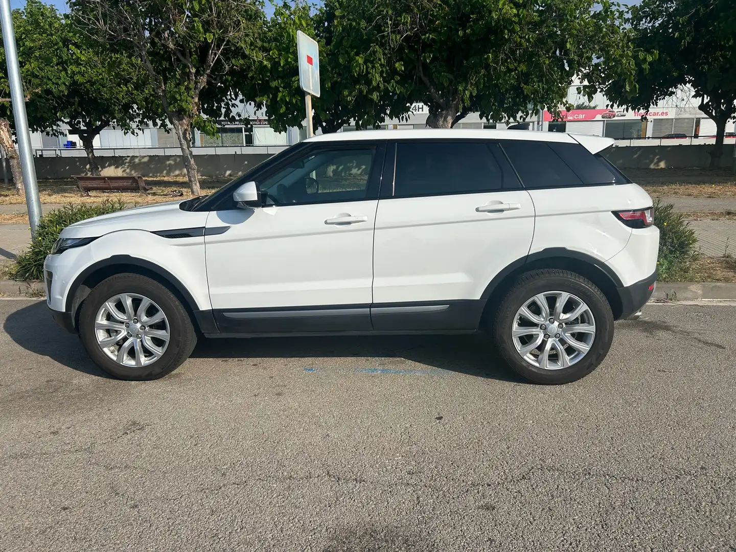 Land Rover Range Rover Evoque Range Rover Evoque 2.0TD4 Pure 4WD Aut. 150 Pure Blanco - 2