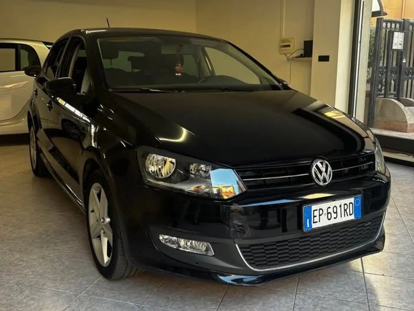 Volkswagen Polo Polo V 2009 5p 1.6 tdi Highline 90cv Nero - 1