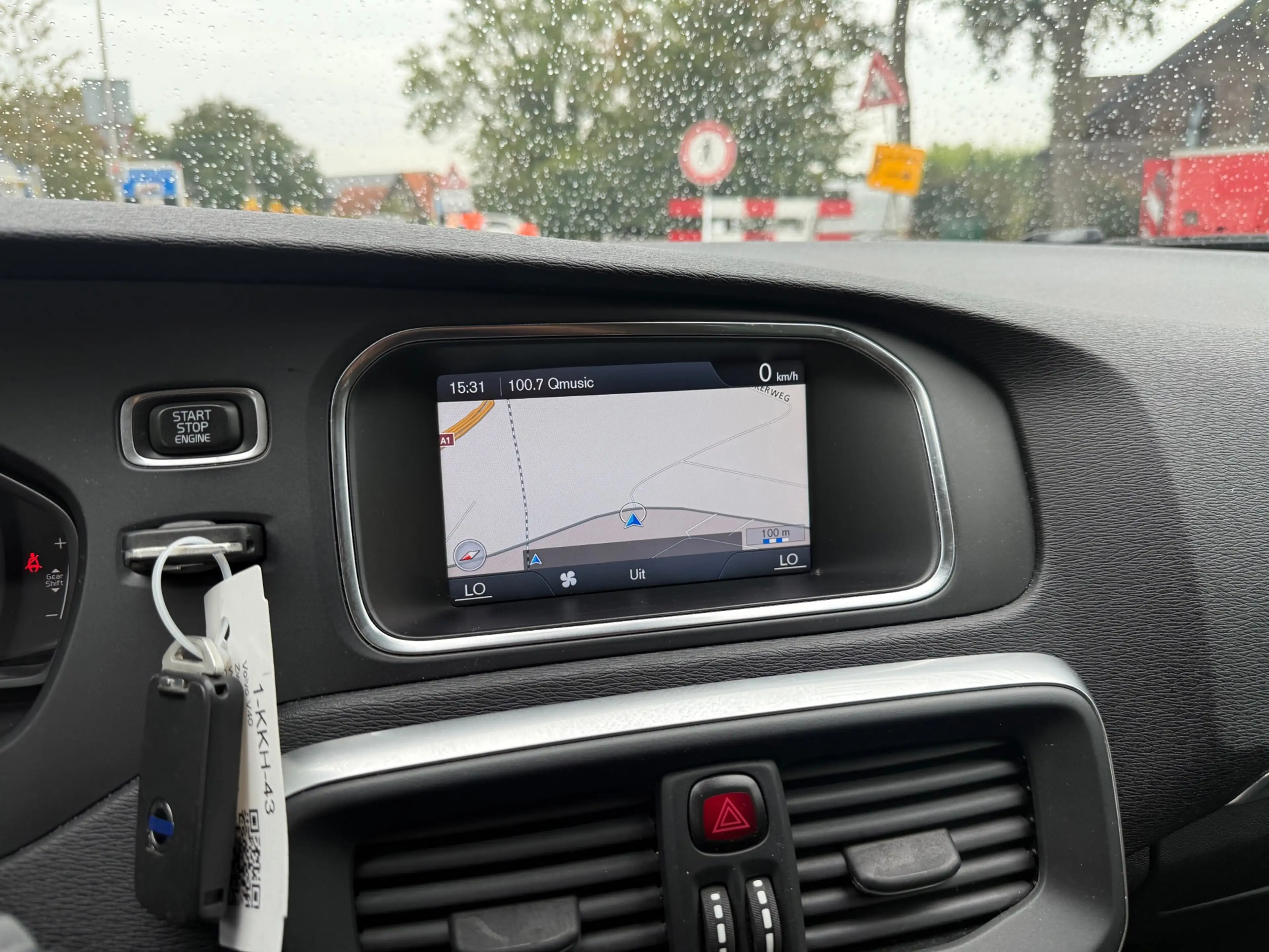 Volvo V40 1.6 T3 Momentum AIRCO CRUISE NAVI PDC TREKHAAK — photo 14