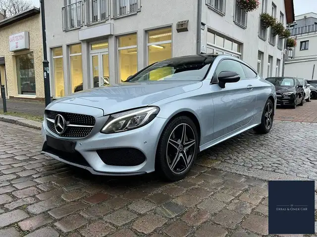 Mercedes-Benz C 400 4M AMG NIGHT PANO TOTW LED KAM