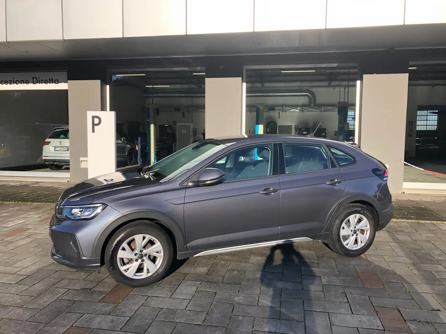 Volkswagen Taigo Taigo 1.0 tsi Life 95cv Gris - 2