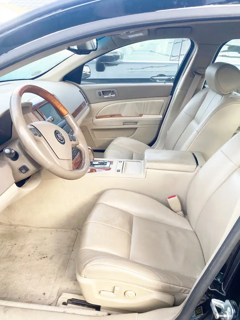 Cadillac STS STS 3.6 V6 Elegance Schwarz - 2