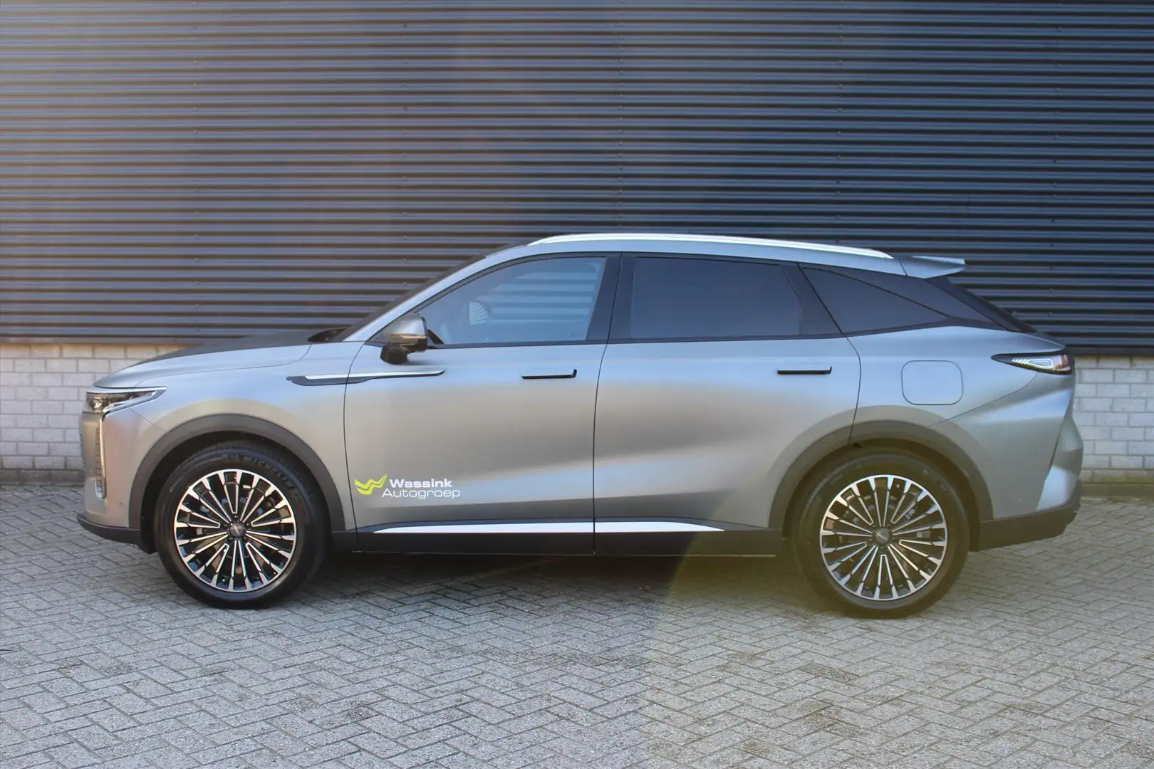 Omoda 9 Premium 537pk Automaat PHEV I Matte Lak I Lederen Šedá - 2