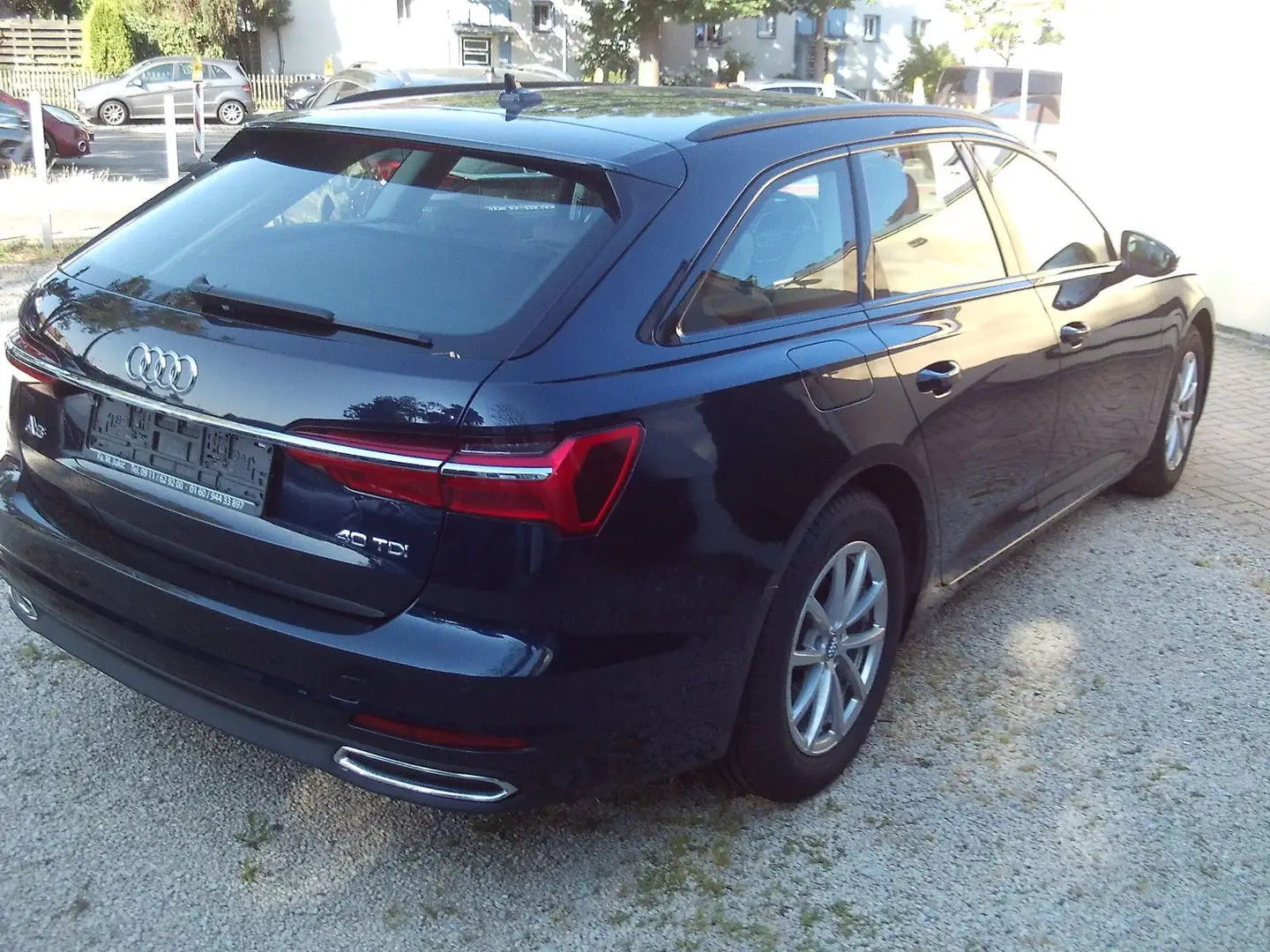 Audi A6 Avant 40 TDI Autom.LEDER,BANG&OLUFSEN,NAVI, Blauw - 2