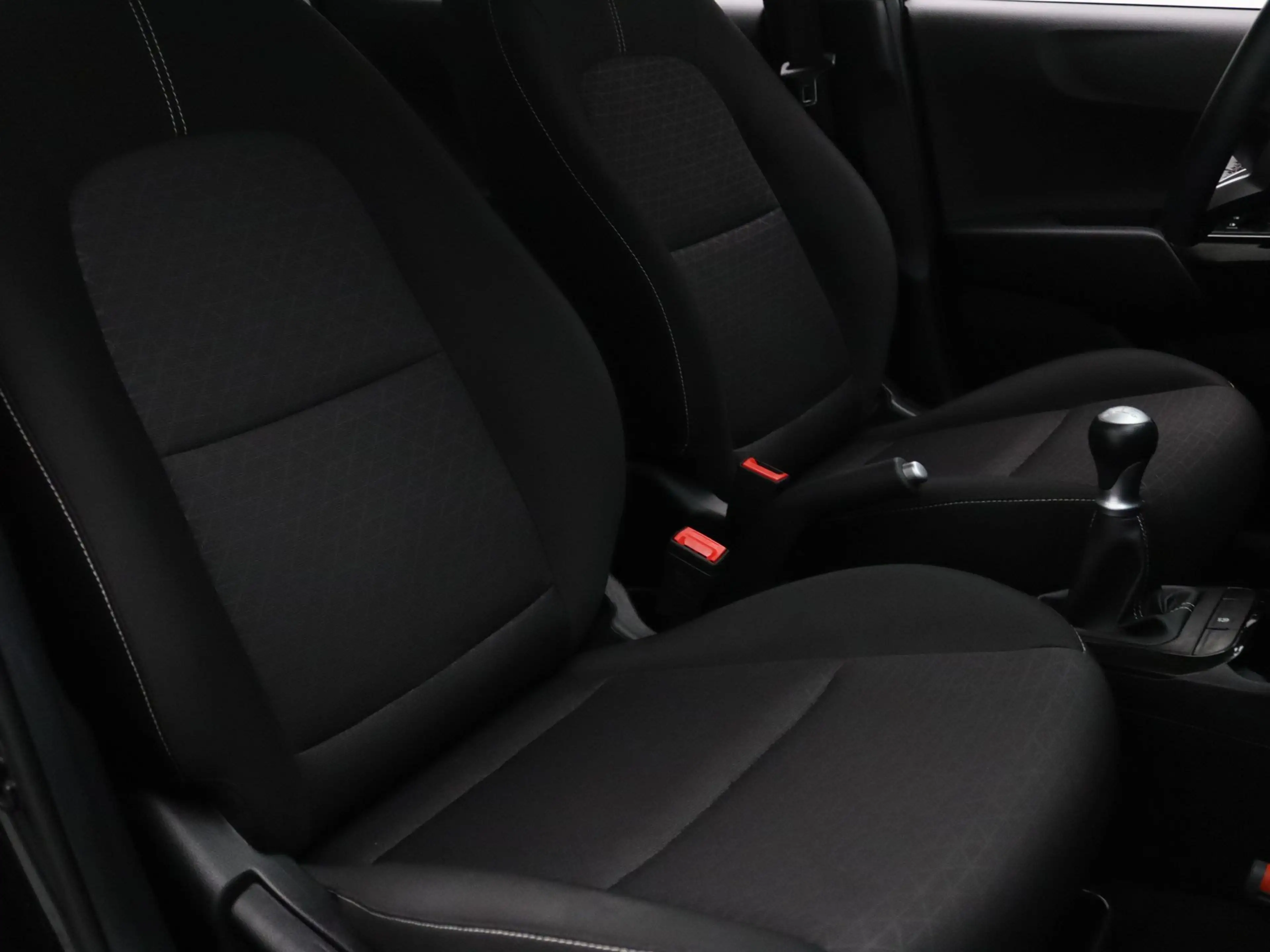 Kia Picanto DPi 67pk DynamicLine Airco | Camera | Cruise | 14" — photo 27