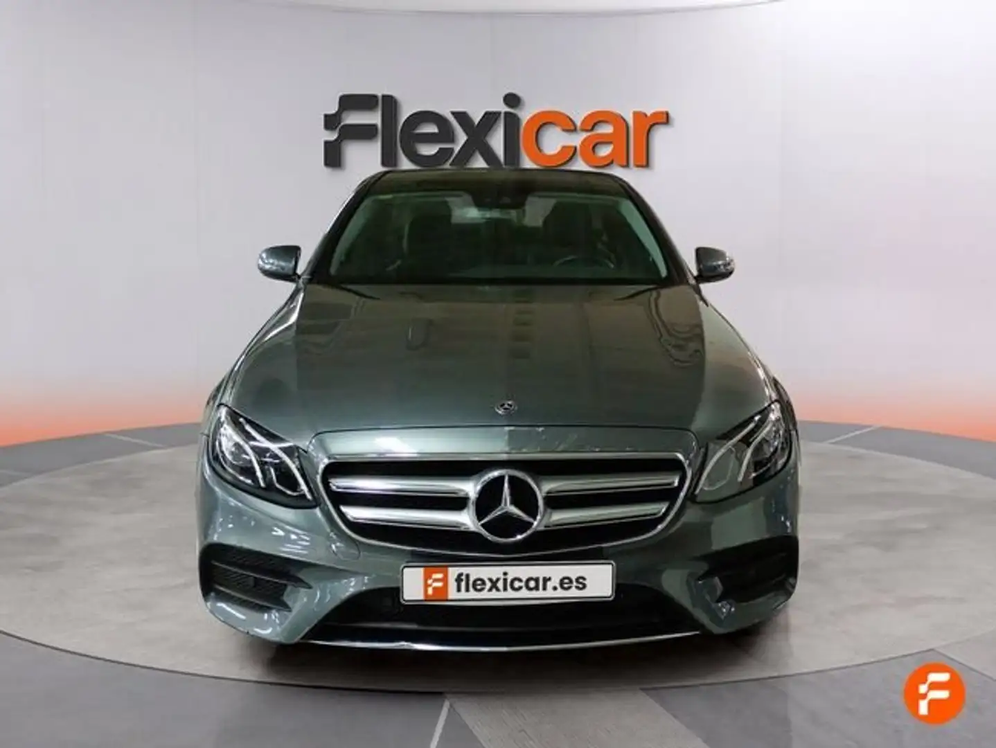 Mercedes-Benz E 300 de Gris - 2