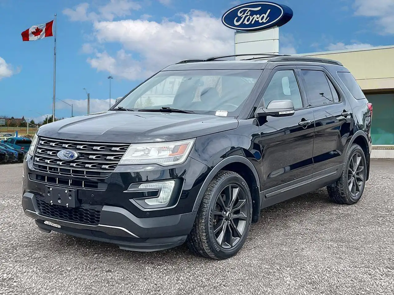 Ford Explorer photo Ford Explorer