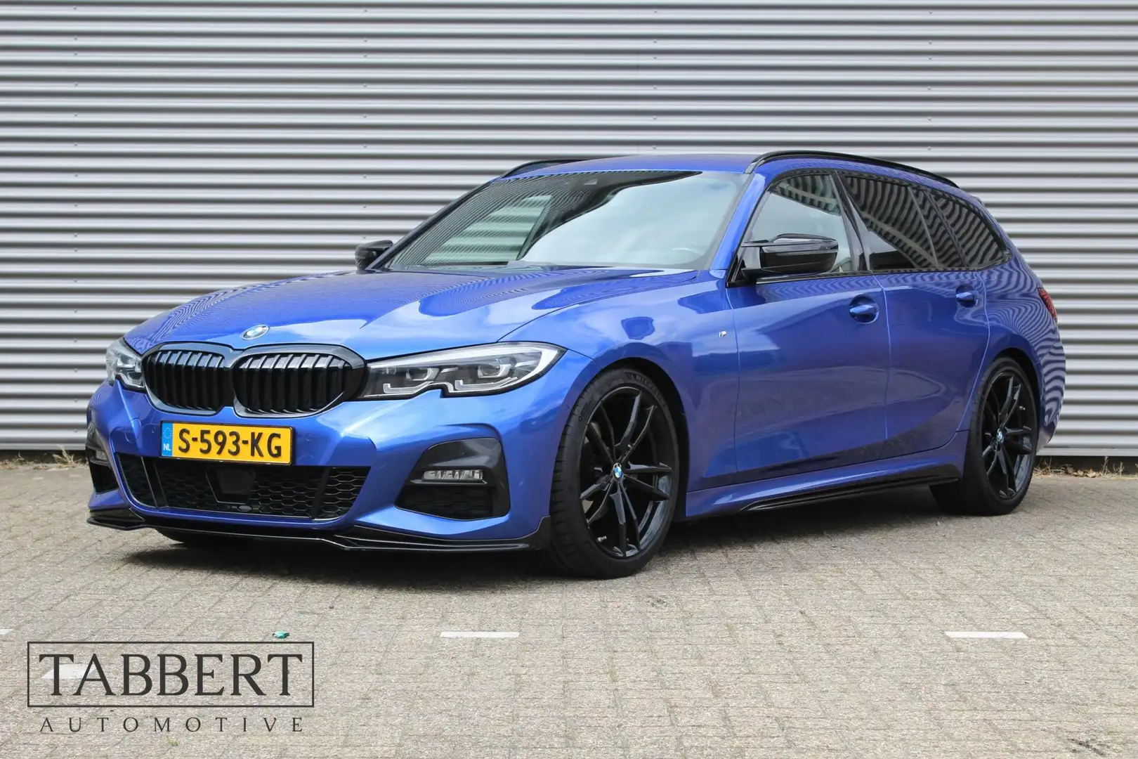 BMW 320 3-serie Touring 320i M Pakket High Executive Blauw - 1