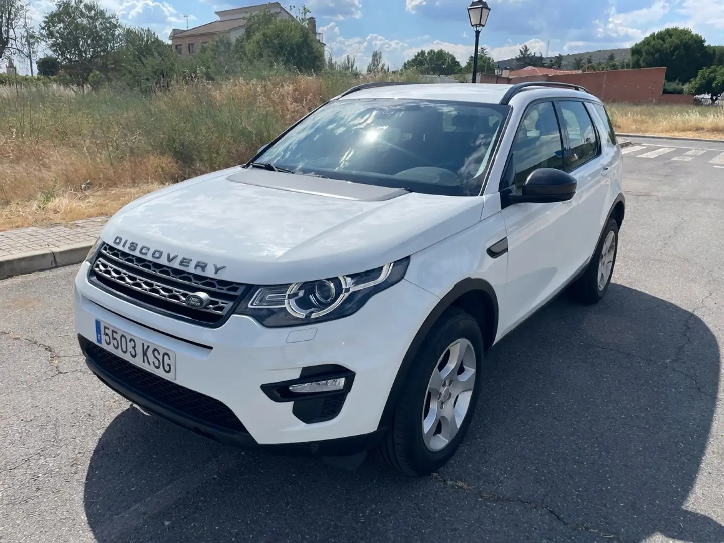 Land Rover Discovery Sport Discovery Sport 2.0eD4 SE 4x2 150 SE Blanco - 1