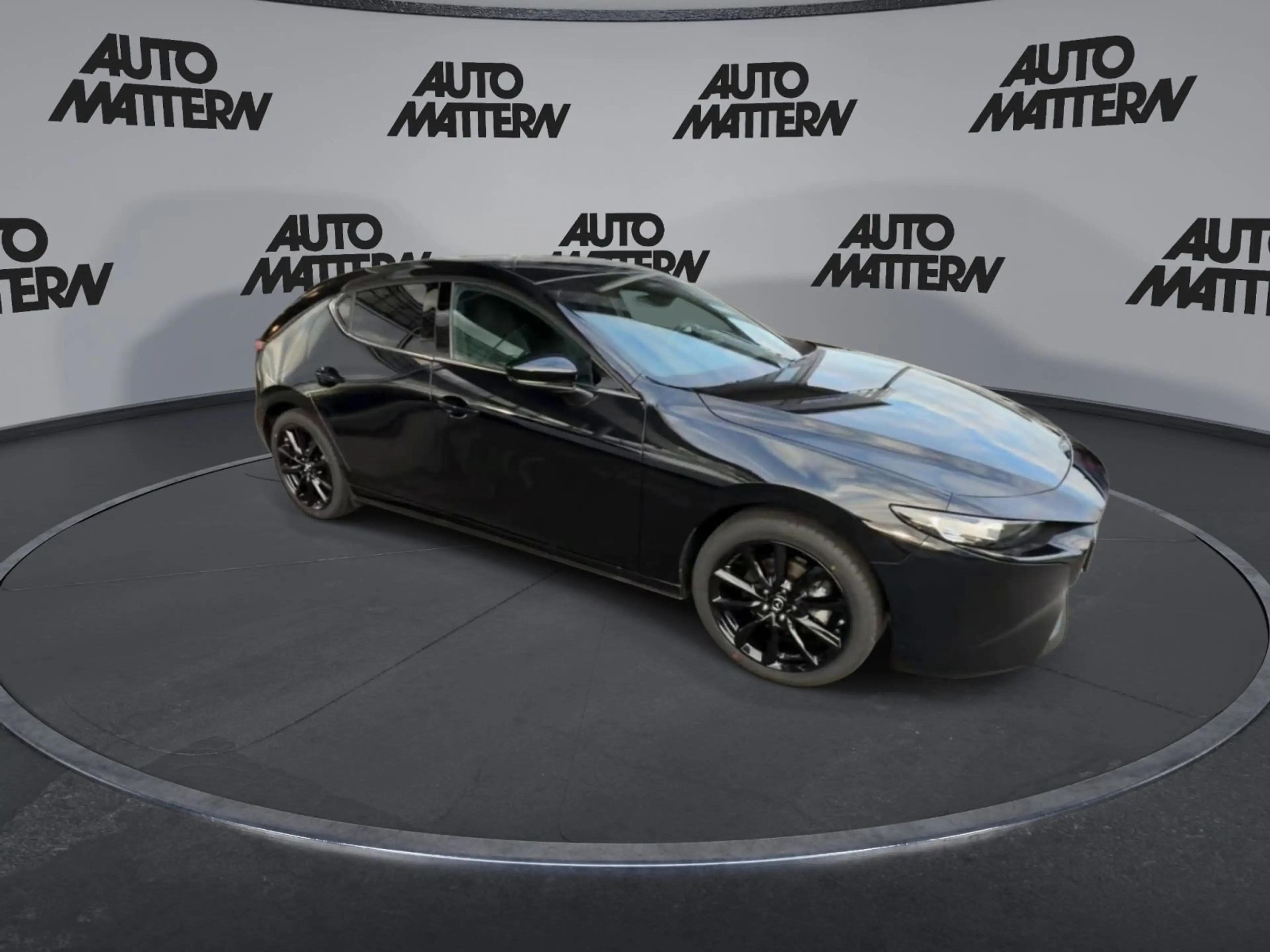Mazda 3 2.5L e-SKYACTIV G 140ps 6MT Homura — photo 9