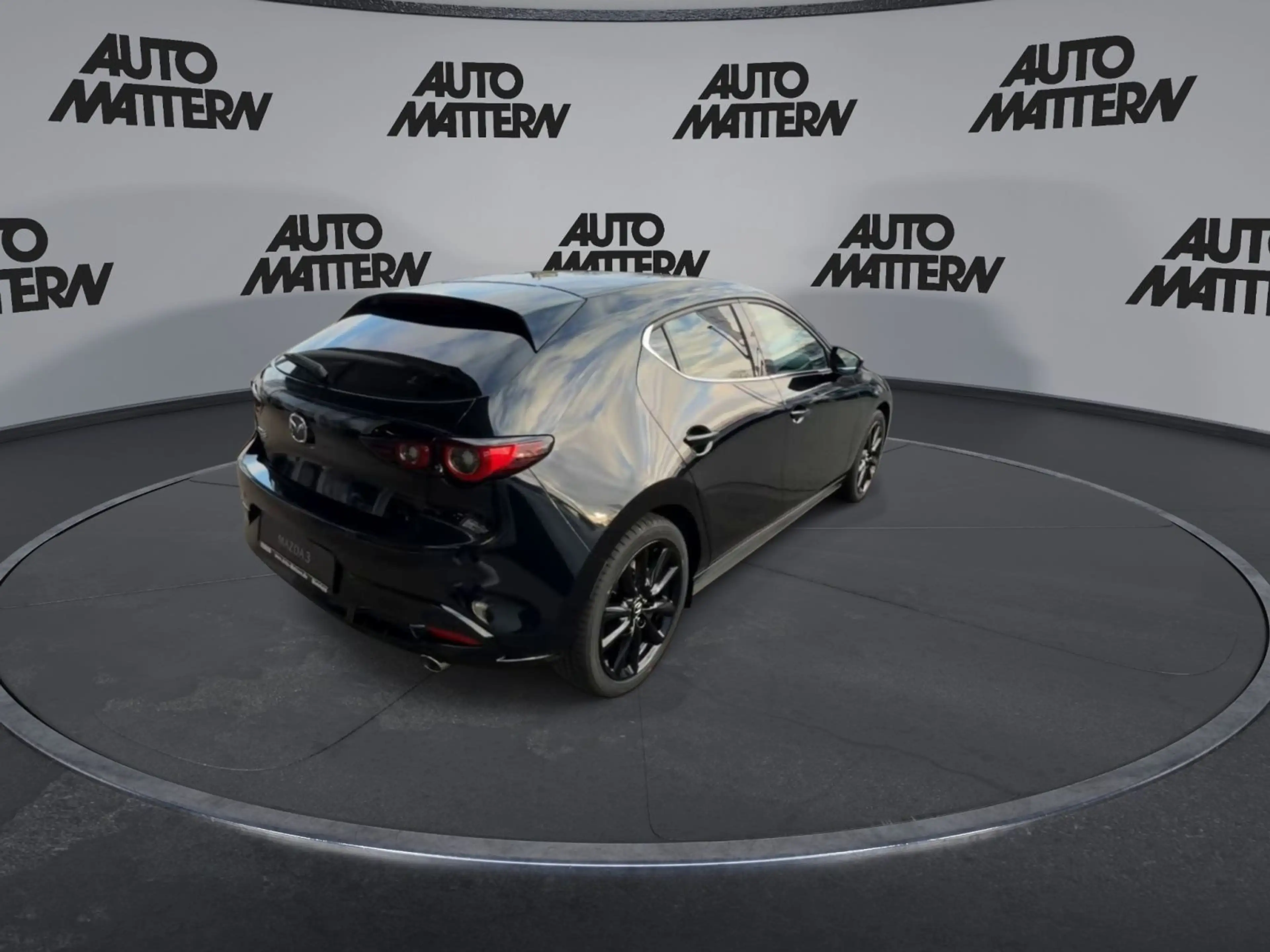 Mazda 3 2.5L e-SKYACTIV G 140ps 6MT Homura — photo 7