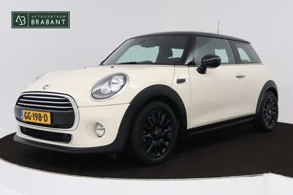 MINI Cooper Mini 1.5 (CRUISE CONTROL, NAVIGATIE, BLUETOOTH, CL