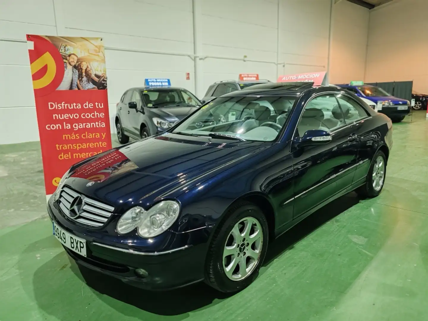 Mercedes-Benz CLK 200 320 Elegance Blauw - 1