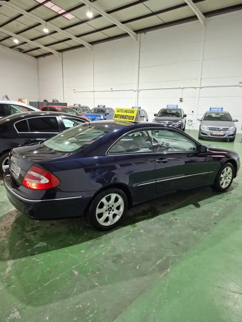 Mercedes-Benz CLK 200 320 Elegance Blauw - 2