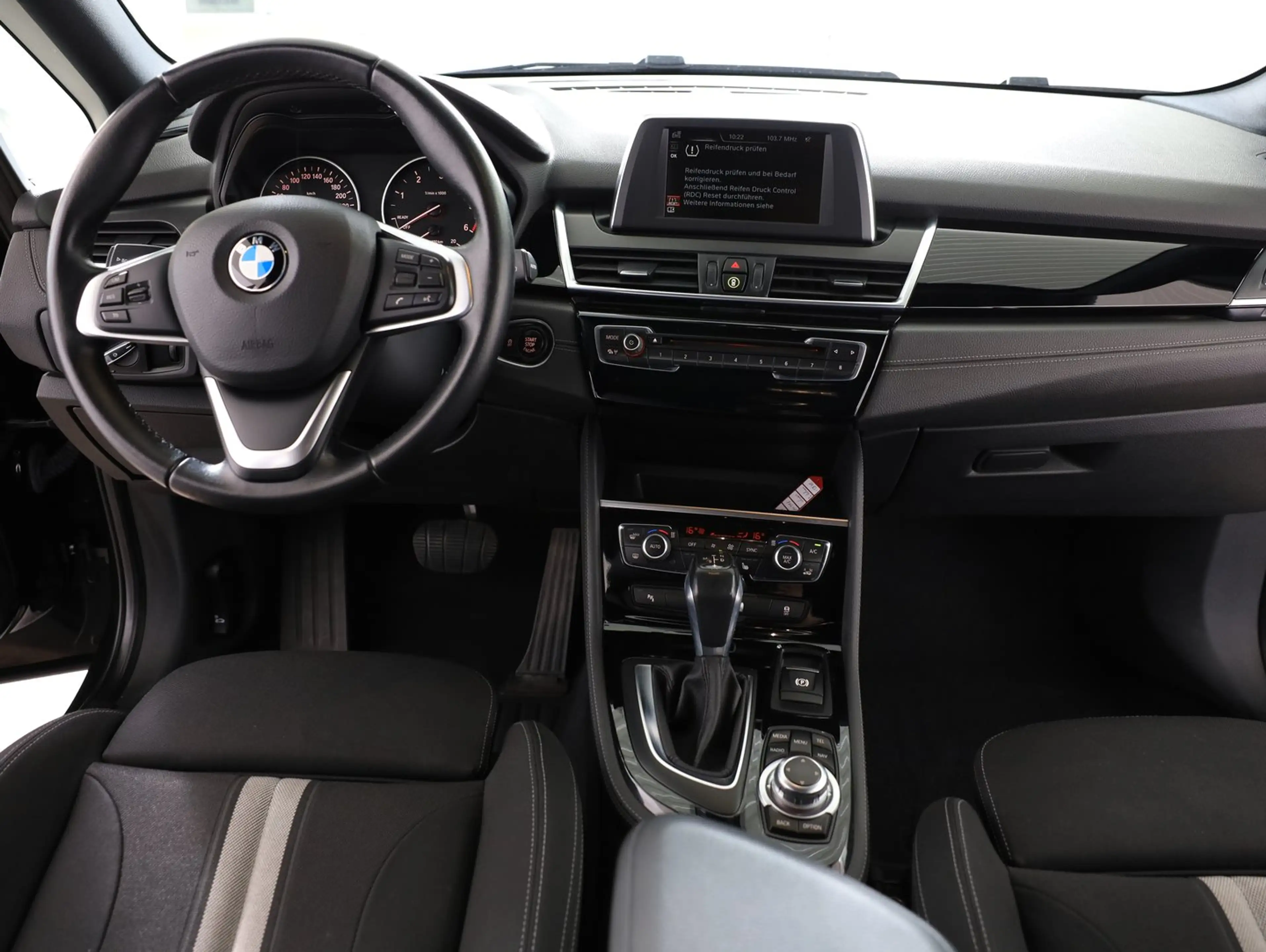 BMW 216 BMW 216d Active Tourer Sport Line Aut. — photo 5
