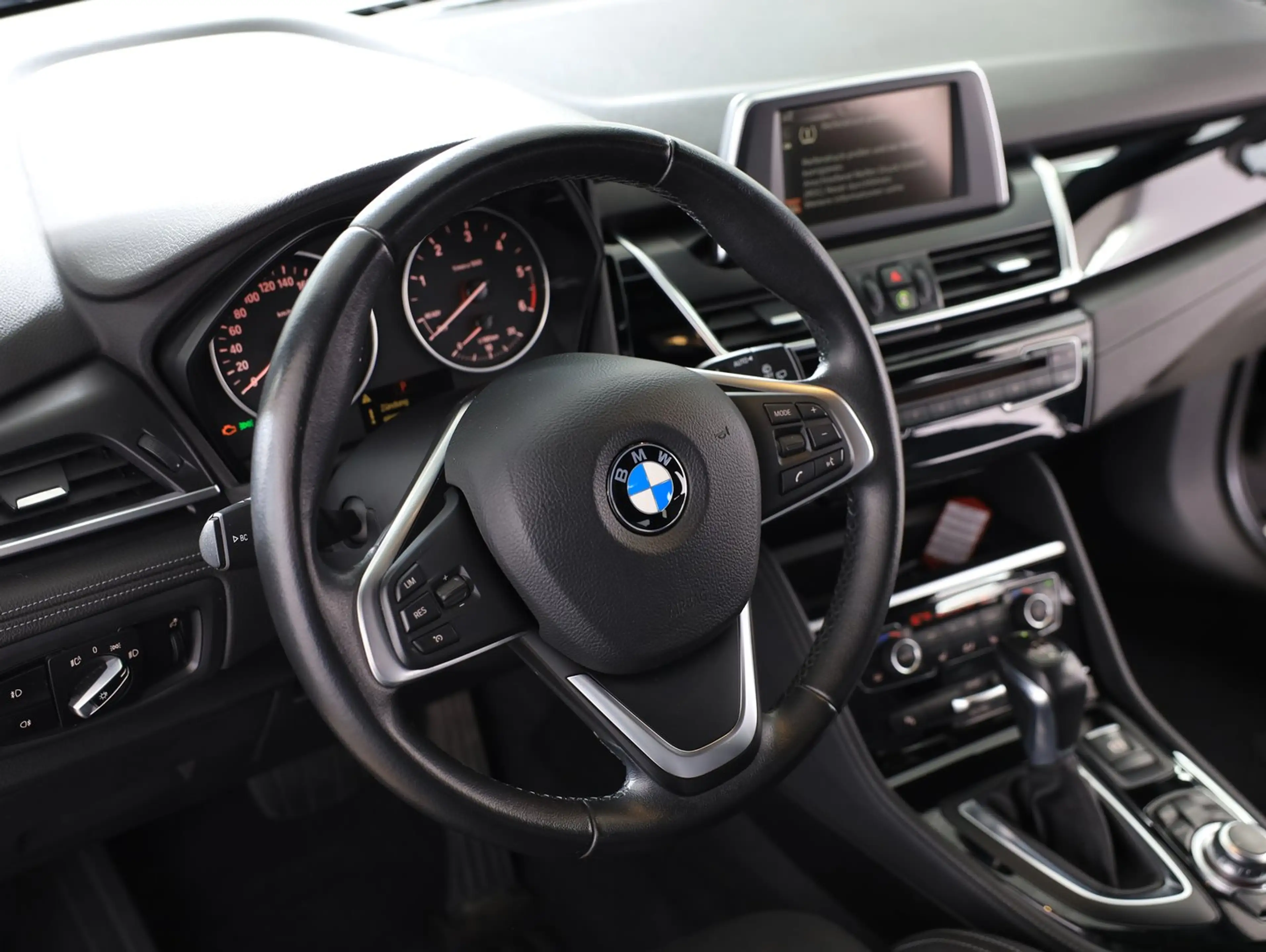BMW 216 BMW 216d Active Tourer Sport Line Aut. — photo 4