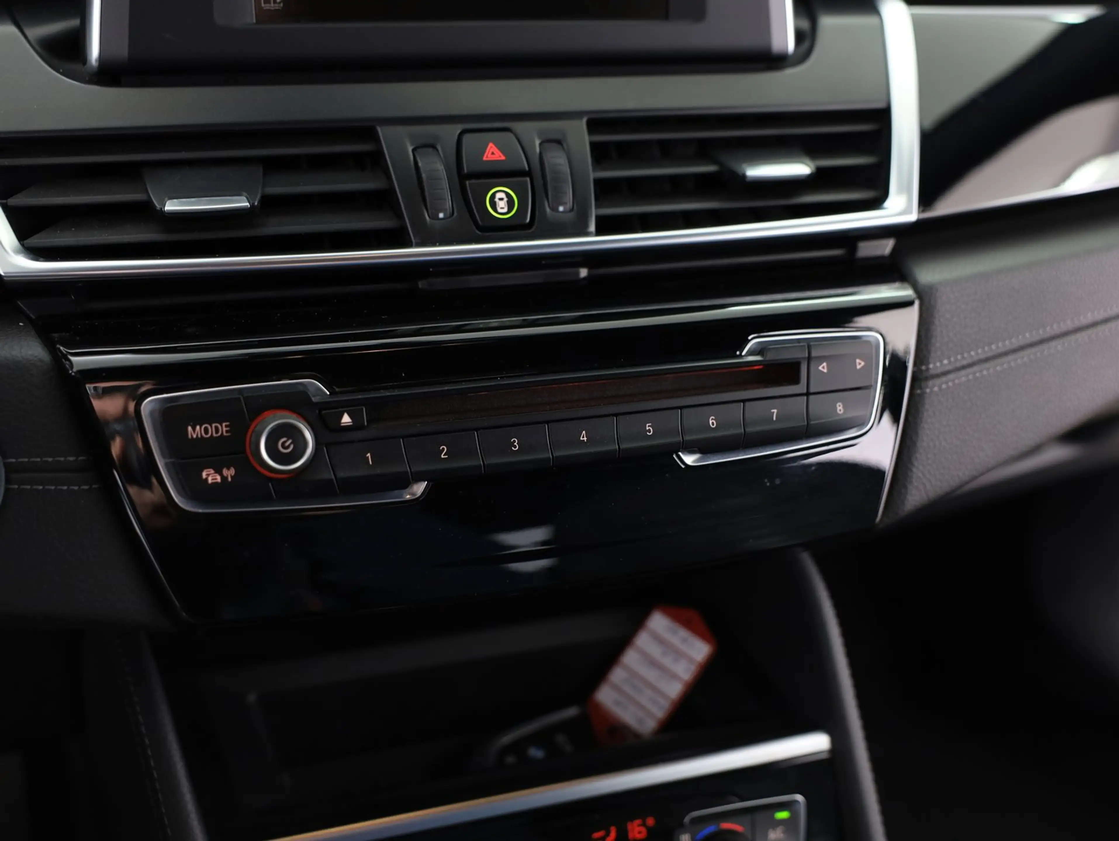 BMW 216 BMW 216d Active Tourer Sport Line Aut. — photo 14