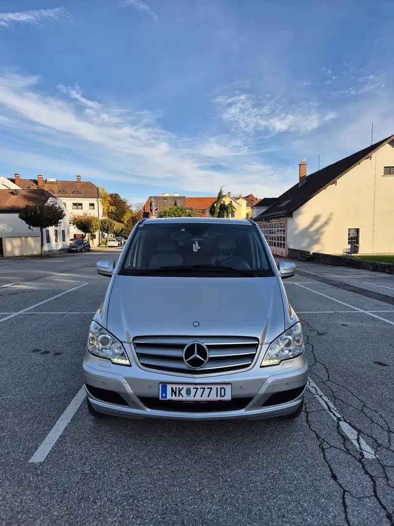 Mercedes-Benz Viano Trend extralang 2,2 CDI BlueEff. DPF 4MATIC Aut. Silber - 2