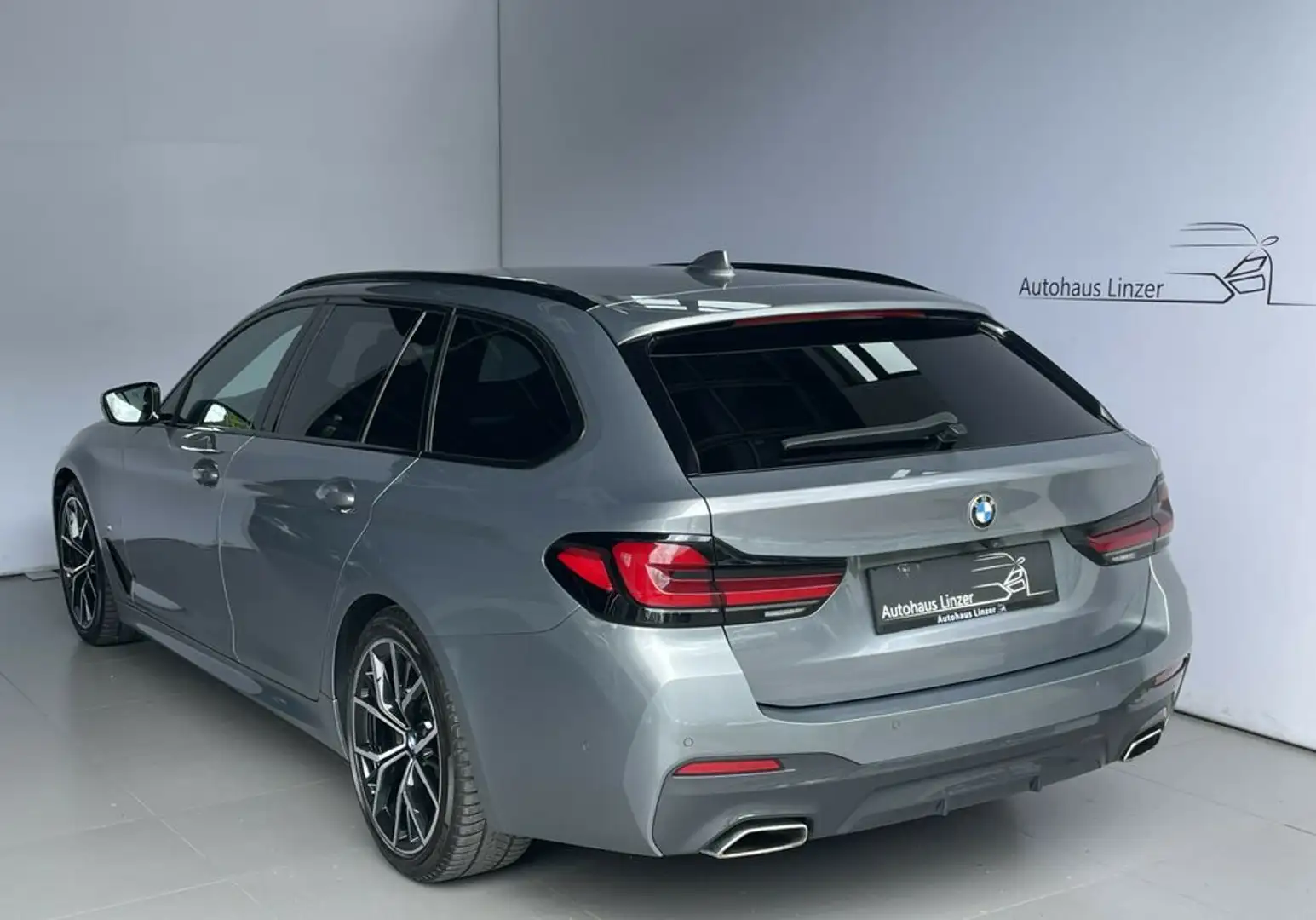 BMW 530 d xDrive M *LED*ACC*AHK*MEMO*KeyGo*CAM*19Zoll* Grau - 2