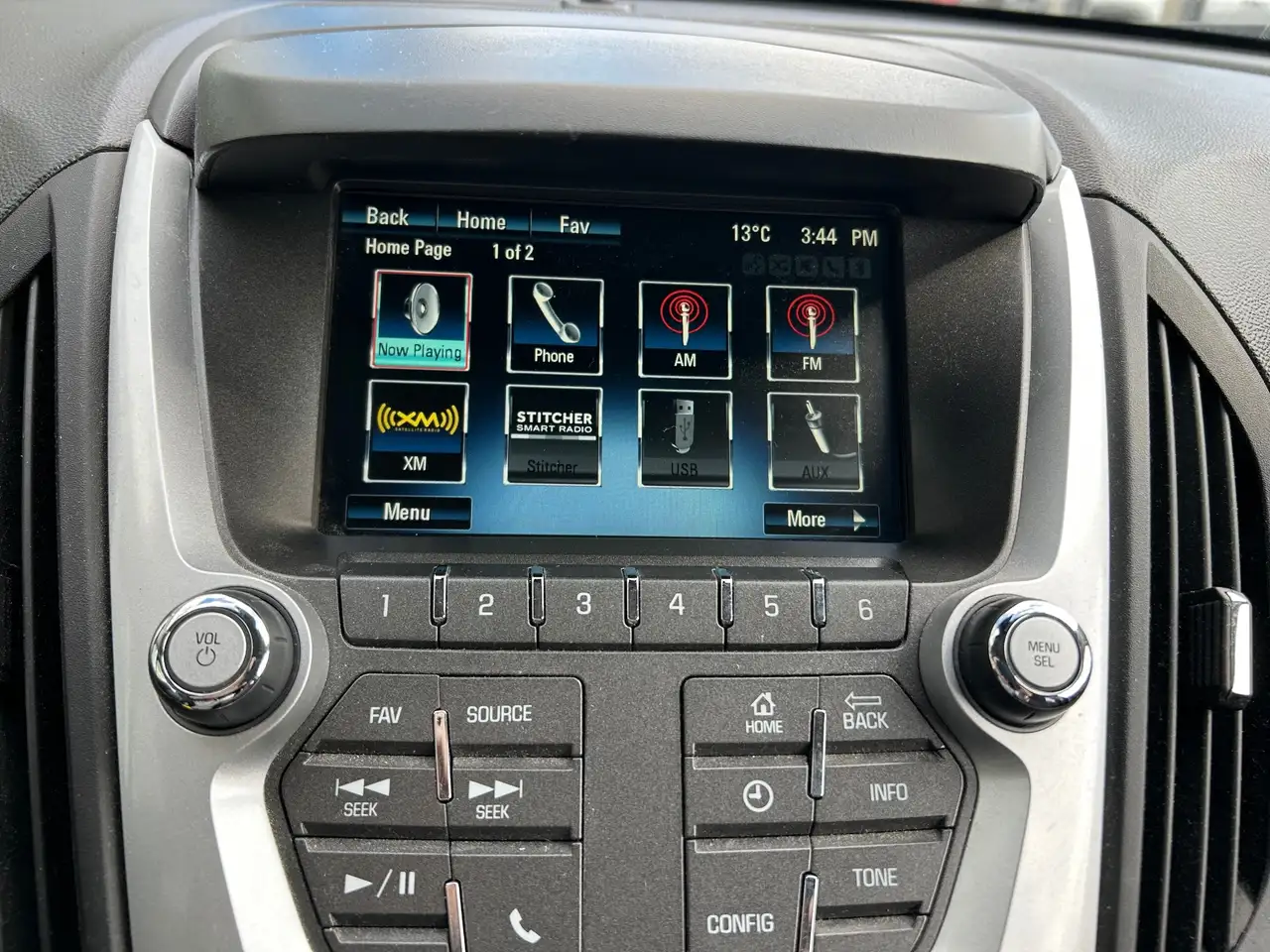 Chevrolet Equinox снимка Chevrolet Equinox
