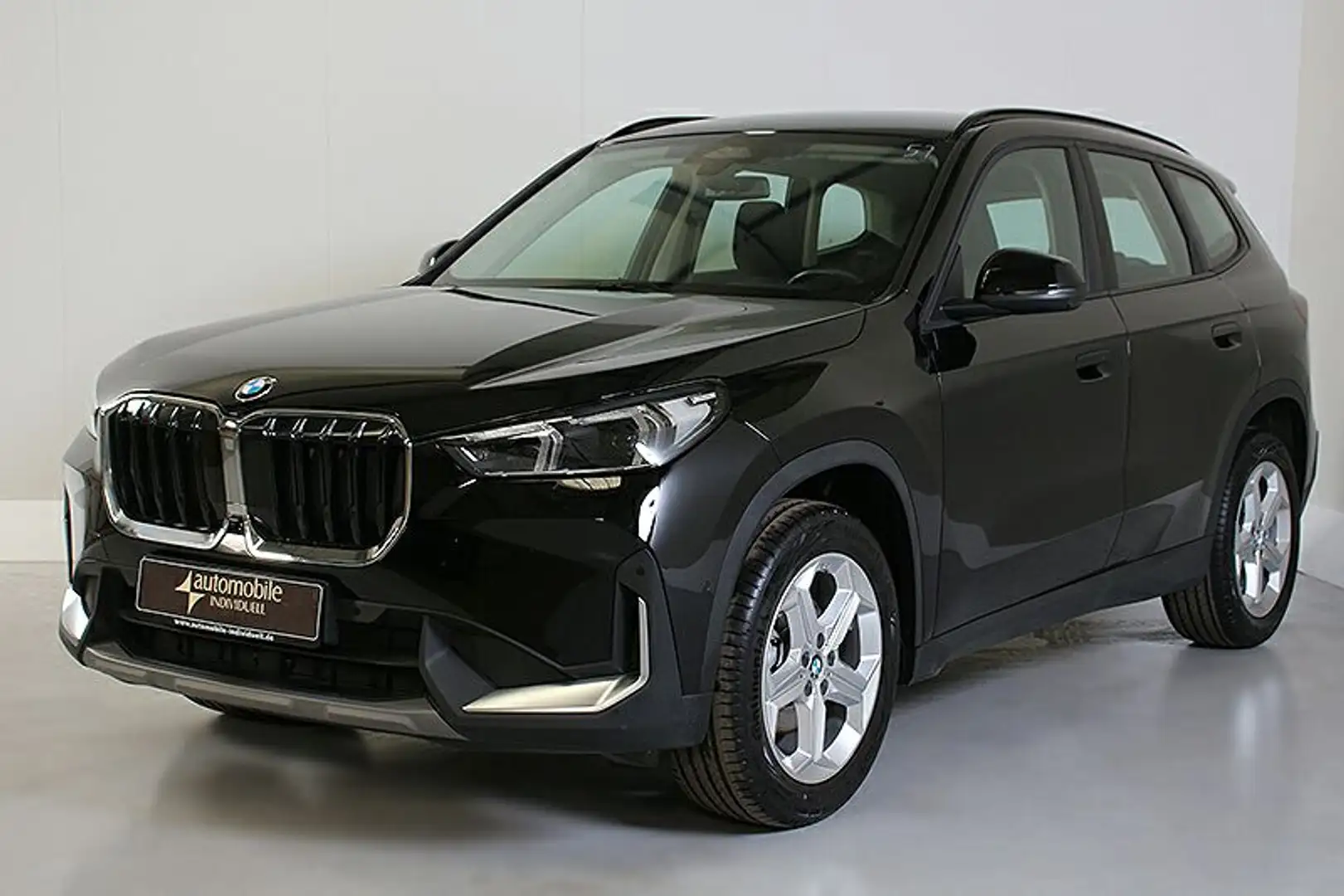 BMW X1 xDr. 20dA LED HuD LiveCockpit Parkassistent+ Noir - 2