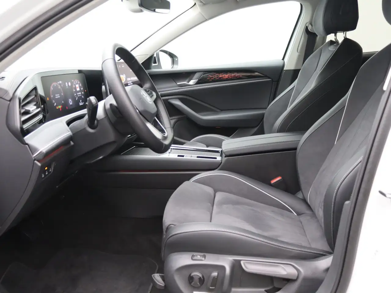 Volkswagen Passat Variant Elegance 2.0TDI DSG / Matrix, AHK 19