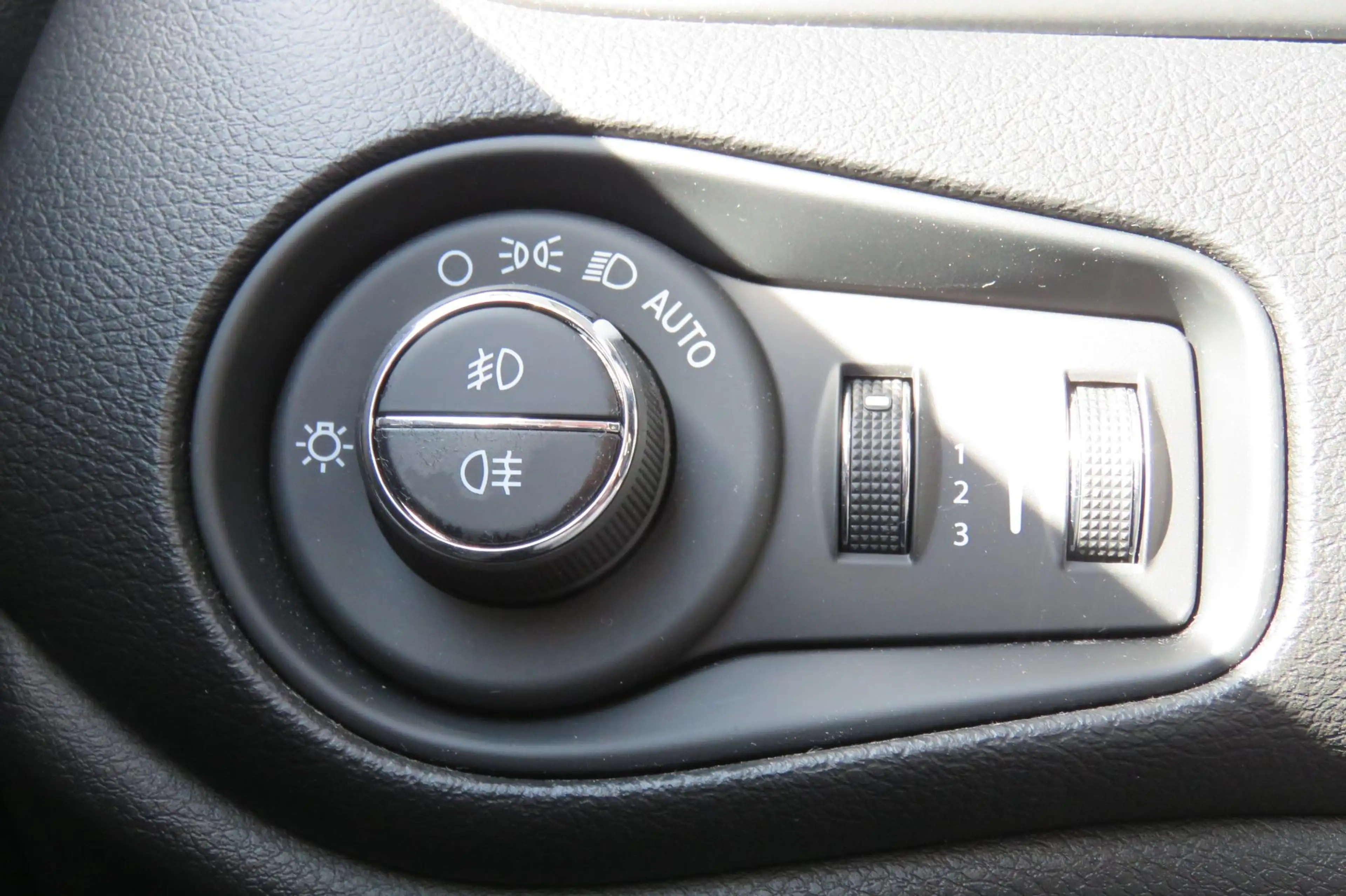 Jeep Renegade 1.3T DDCT Limited | Achteruitrijcamera | Schuif/Ka — photo 13