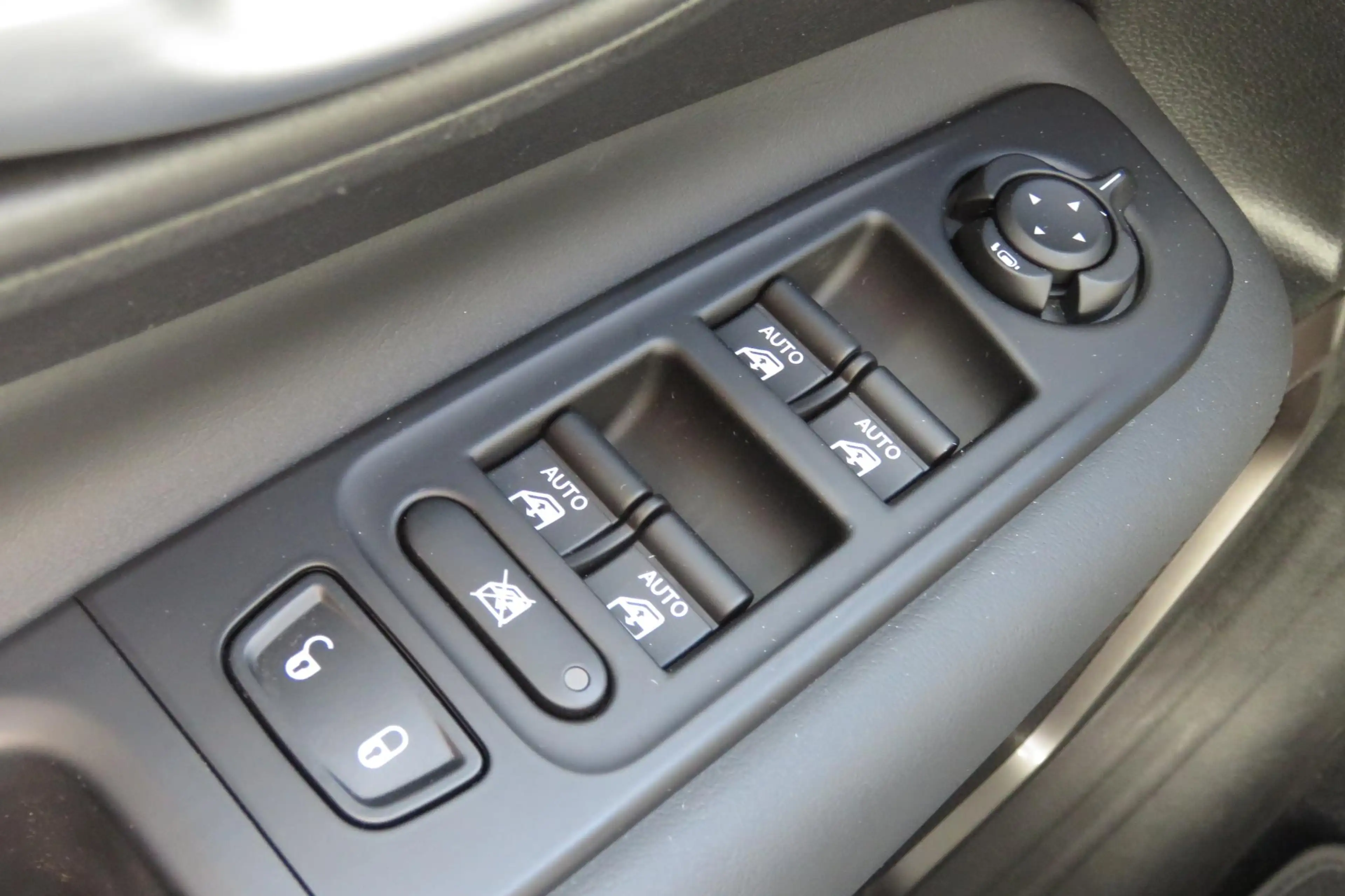 Jeep Renegade 1.3T DDCT Limited | Achteruitrijcamera | Schuif/Ka — photo 12