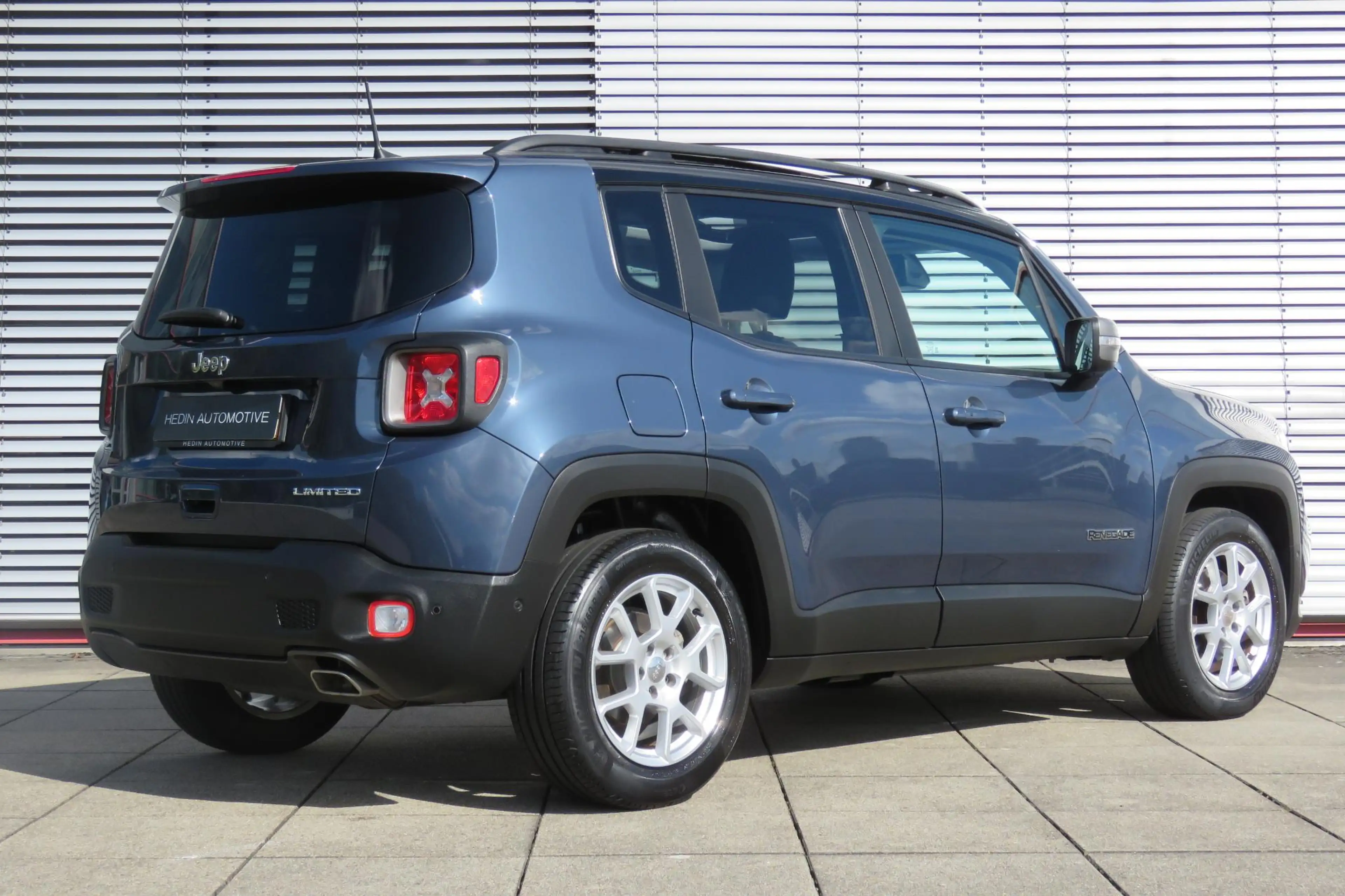 Jeep Renegade 1.3T DDCT Limited | Achteruitrijcamera | Schuif/Ka — photo 2