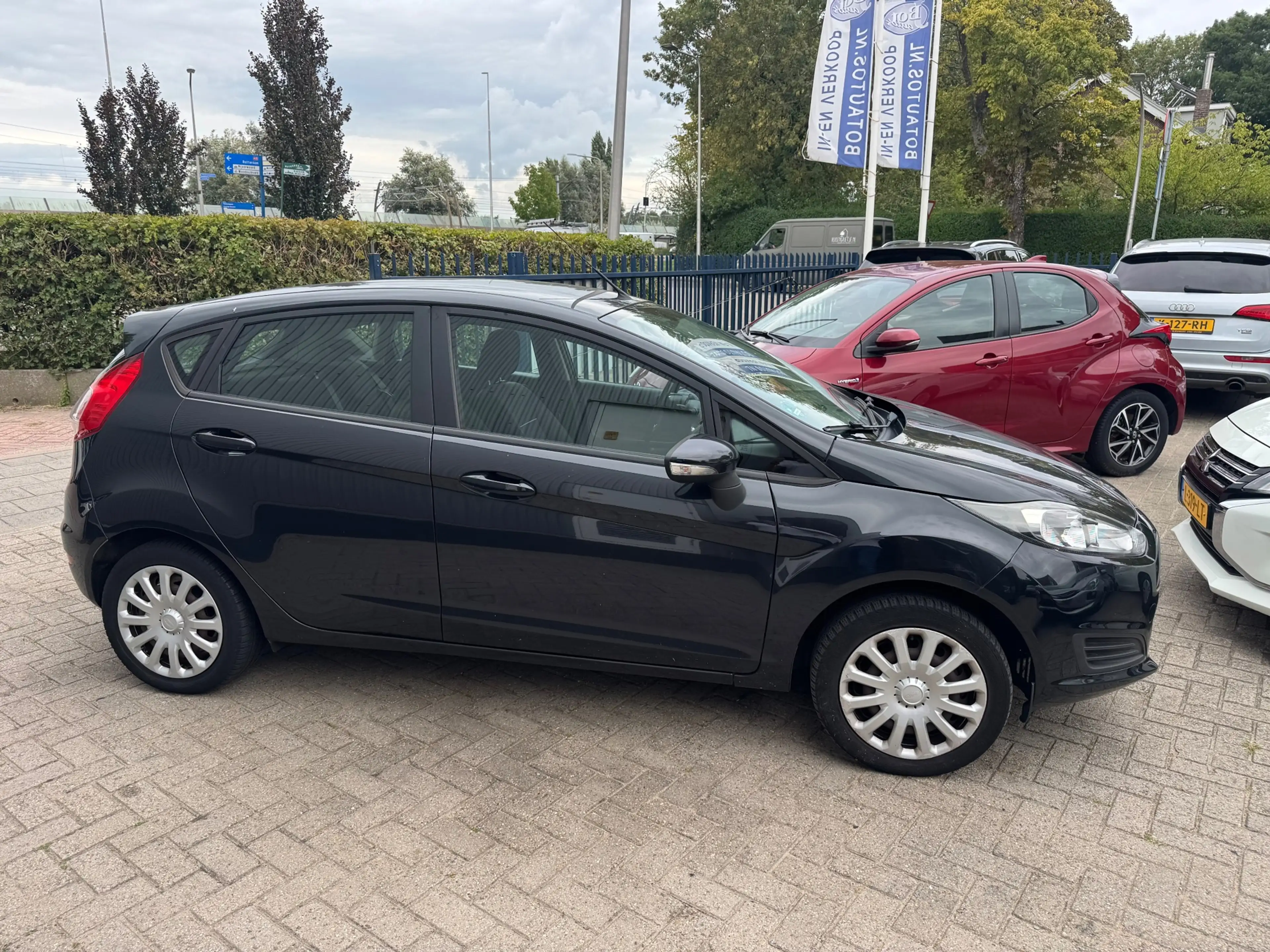 Ford Fiesta 1.0 Style AIRCO / EL.RMN / CPV / RIEM REEDS VV / N — photo 4