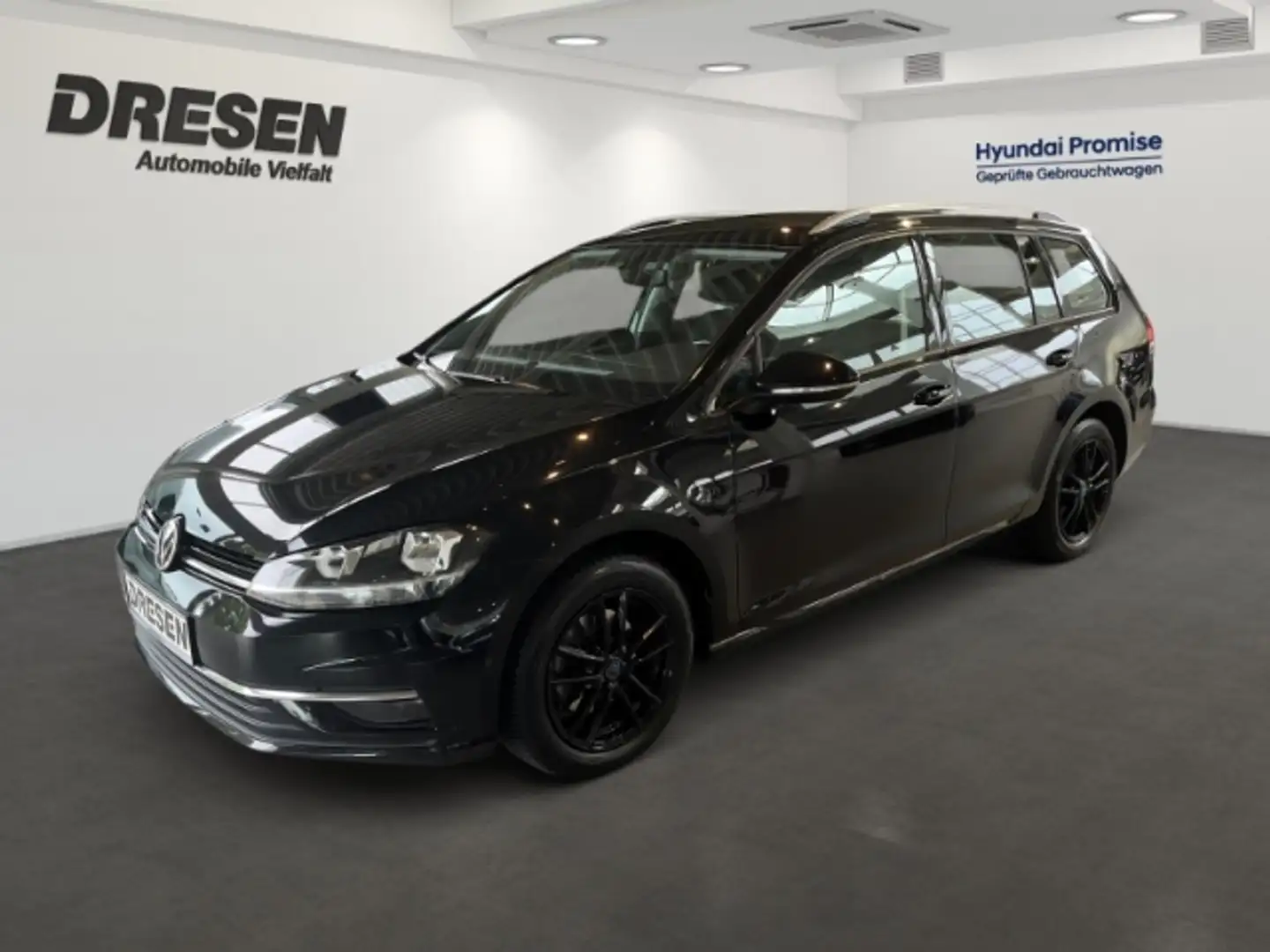 Volkswagen Golf BMT Start-Stopp VII 1.0 TSI Comfortline+PDC+Navi+K Schwarz - 1