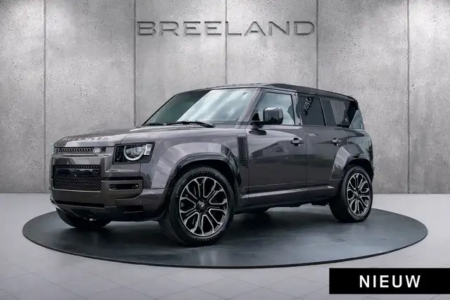 Land Rover Defender 110 4.4 P635 Octa